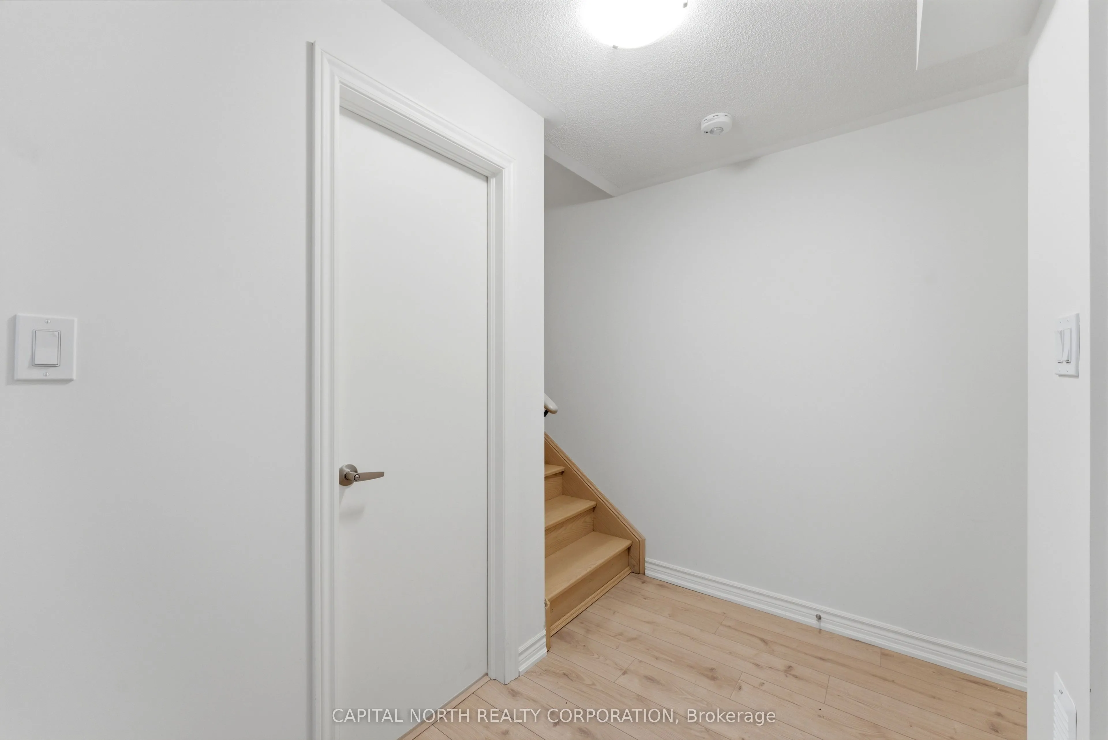 54B Touraine Avenue