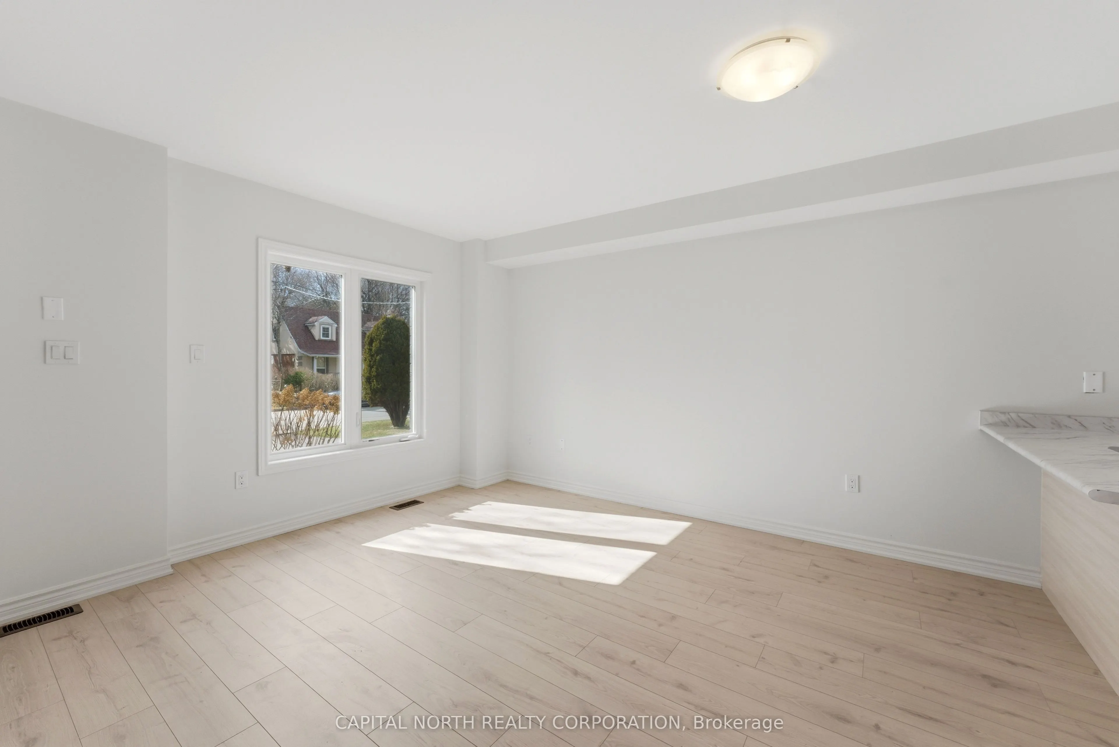 54B Touraine Avenue