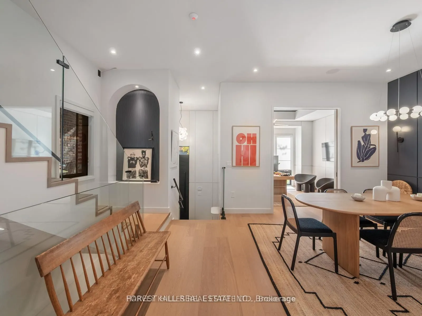 77 Kendal Avenue