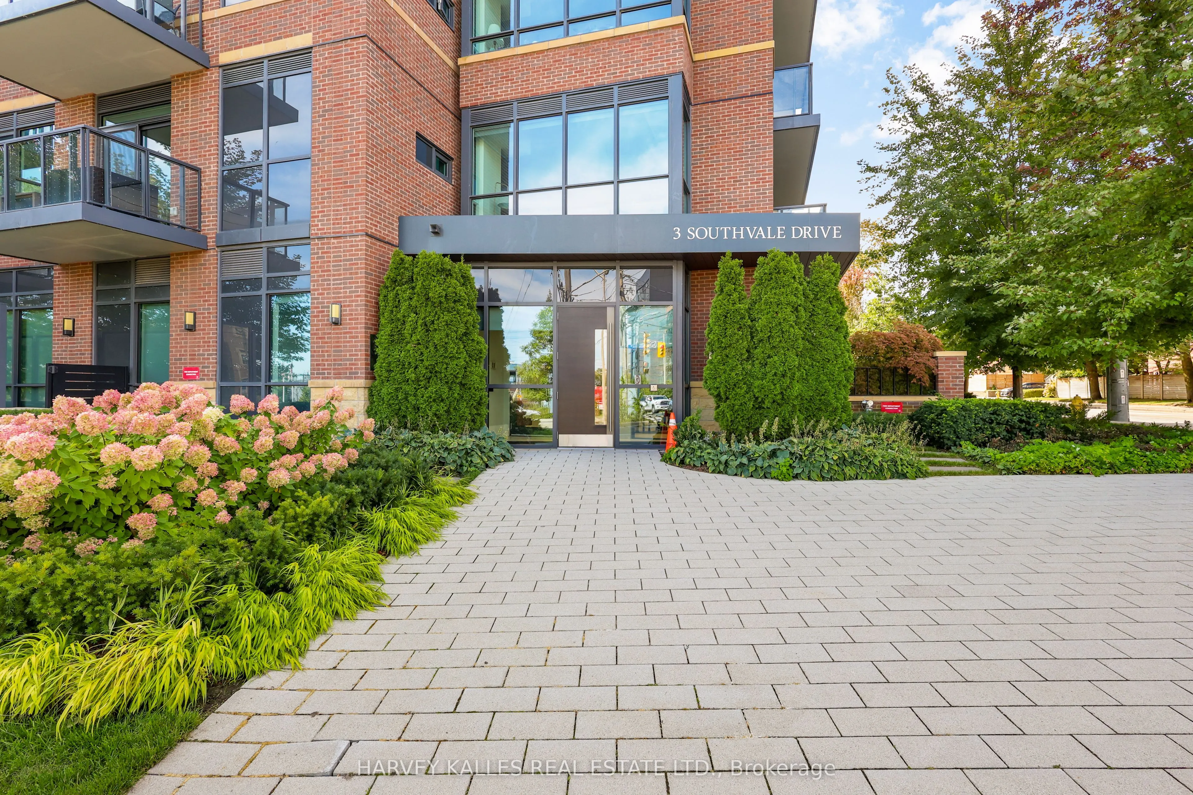 3 Southvale Drive #401