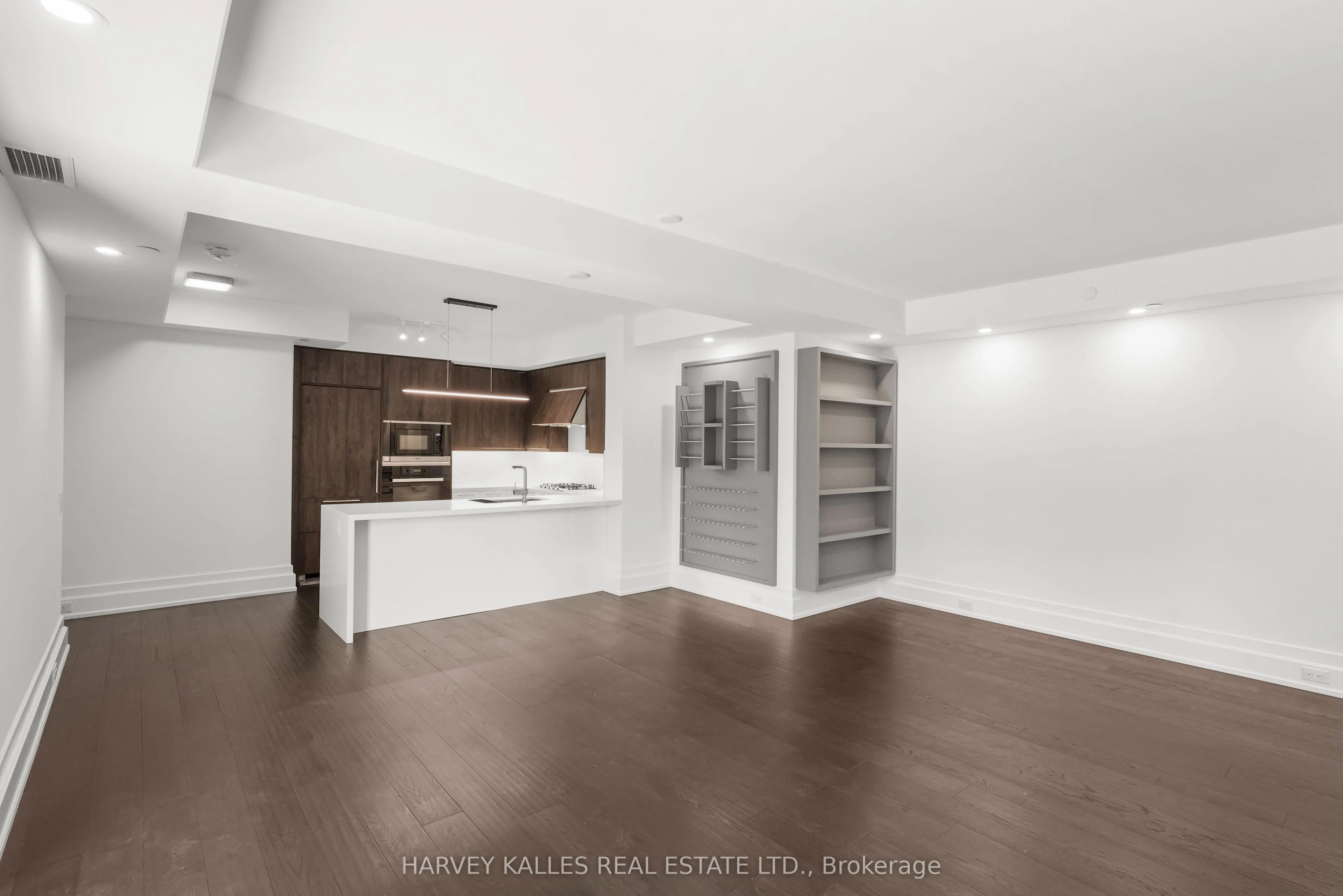 3 Southvale Drive #401