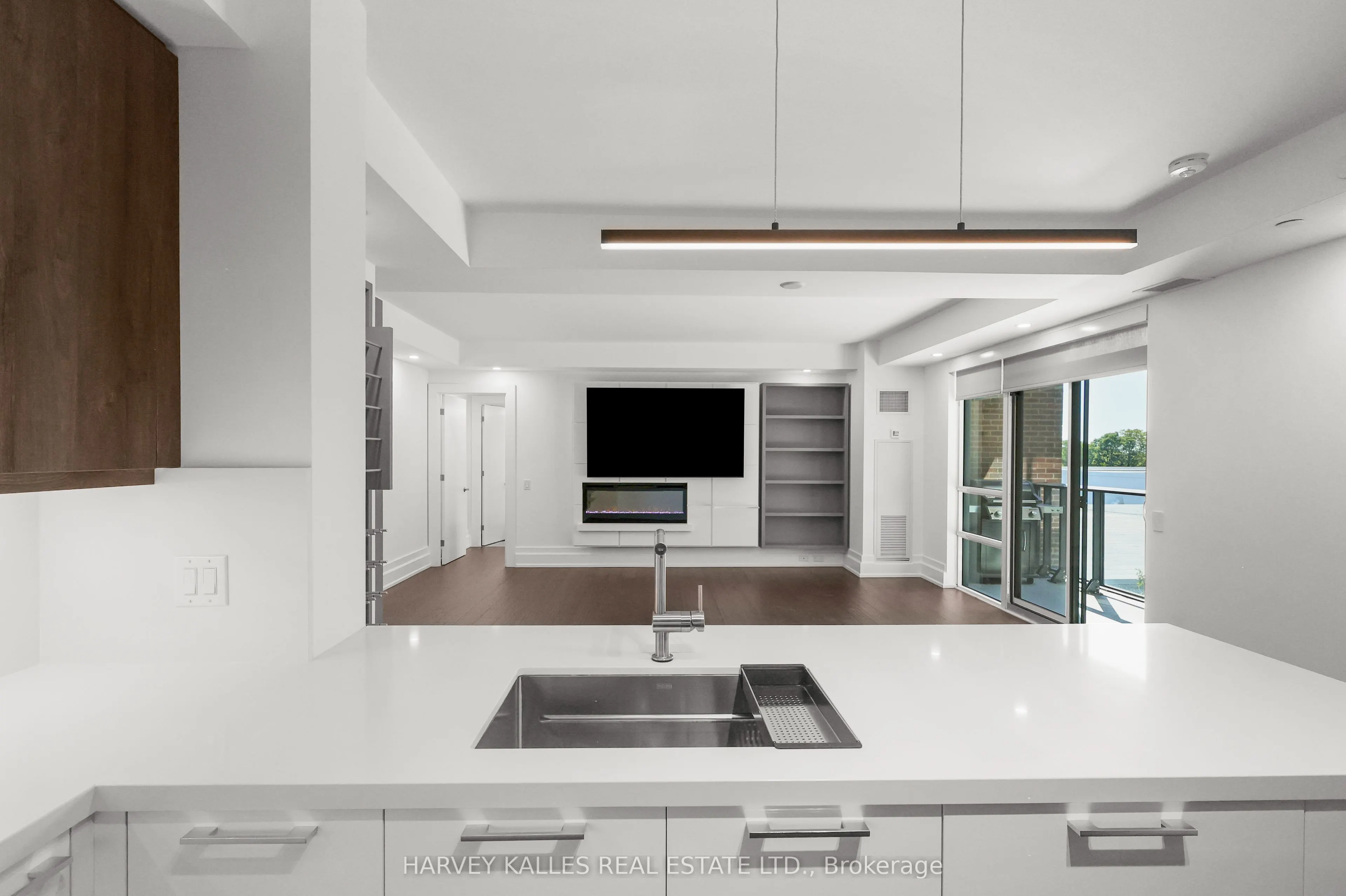 3 Southvale Drive #401