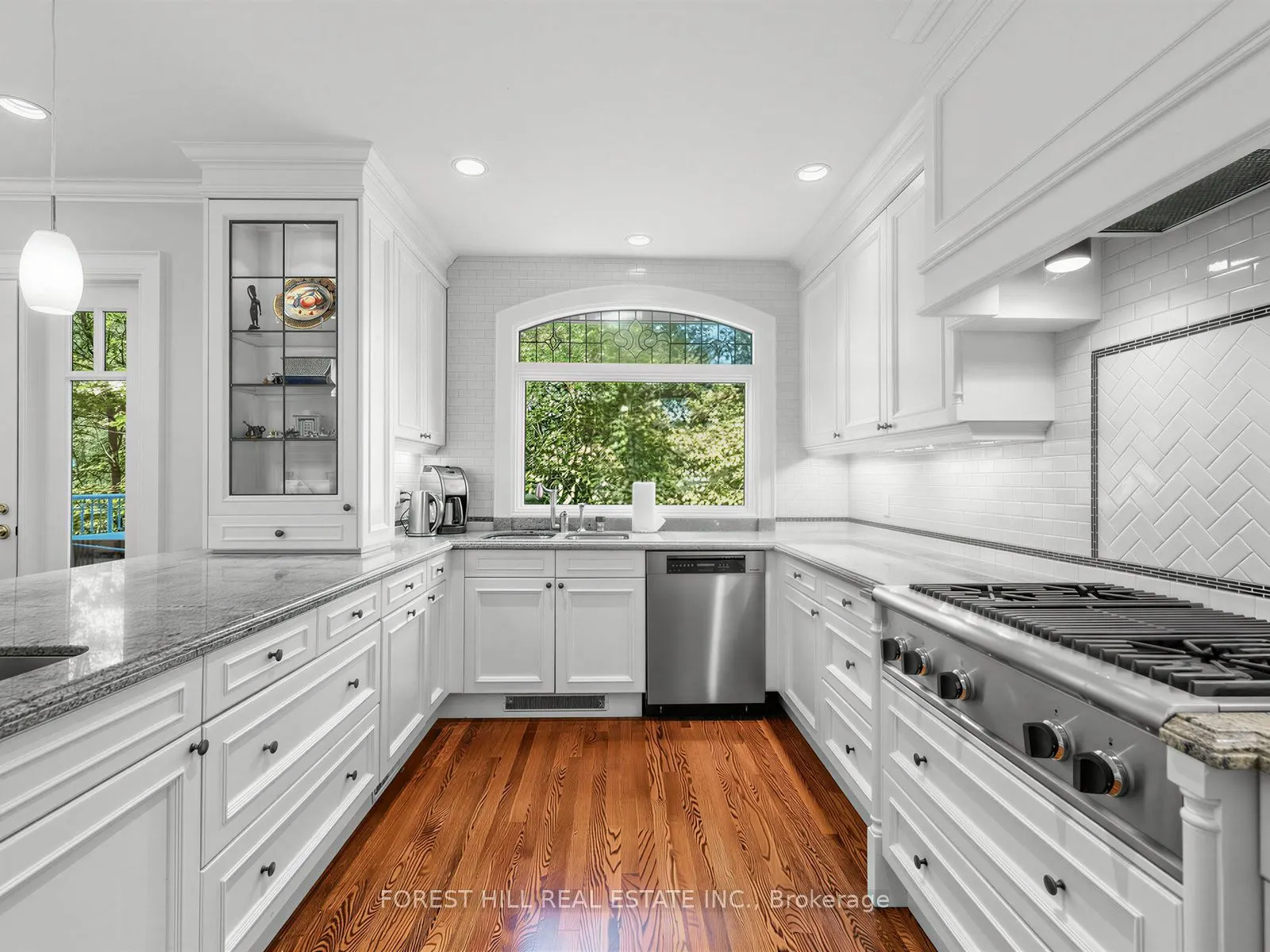 9 Ormsby Crescent