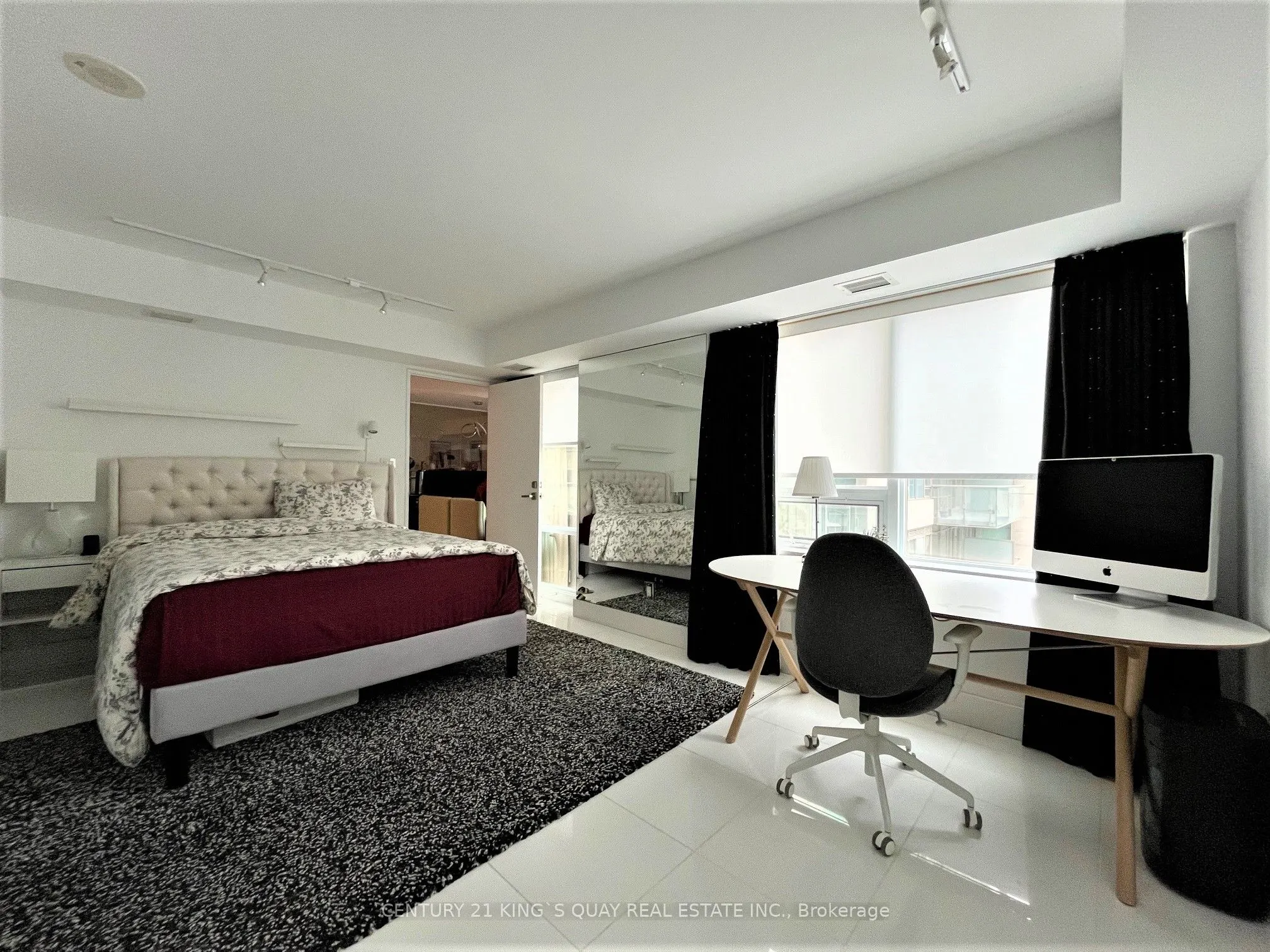 1 Bedford Road #516