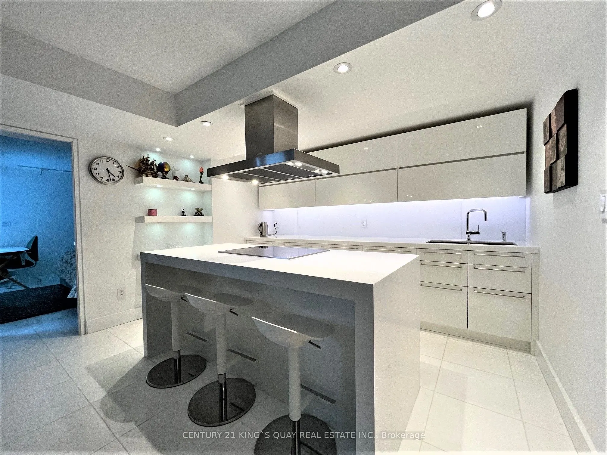 1 Bedford Road #516