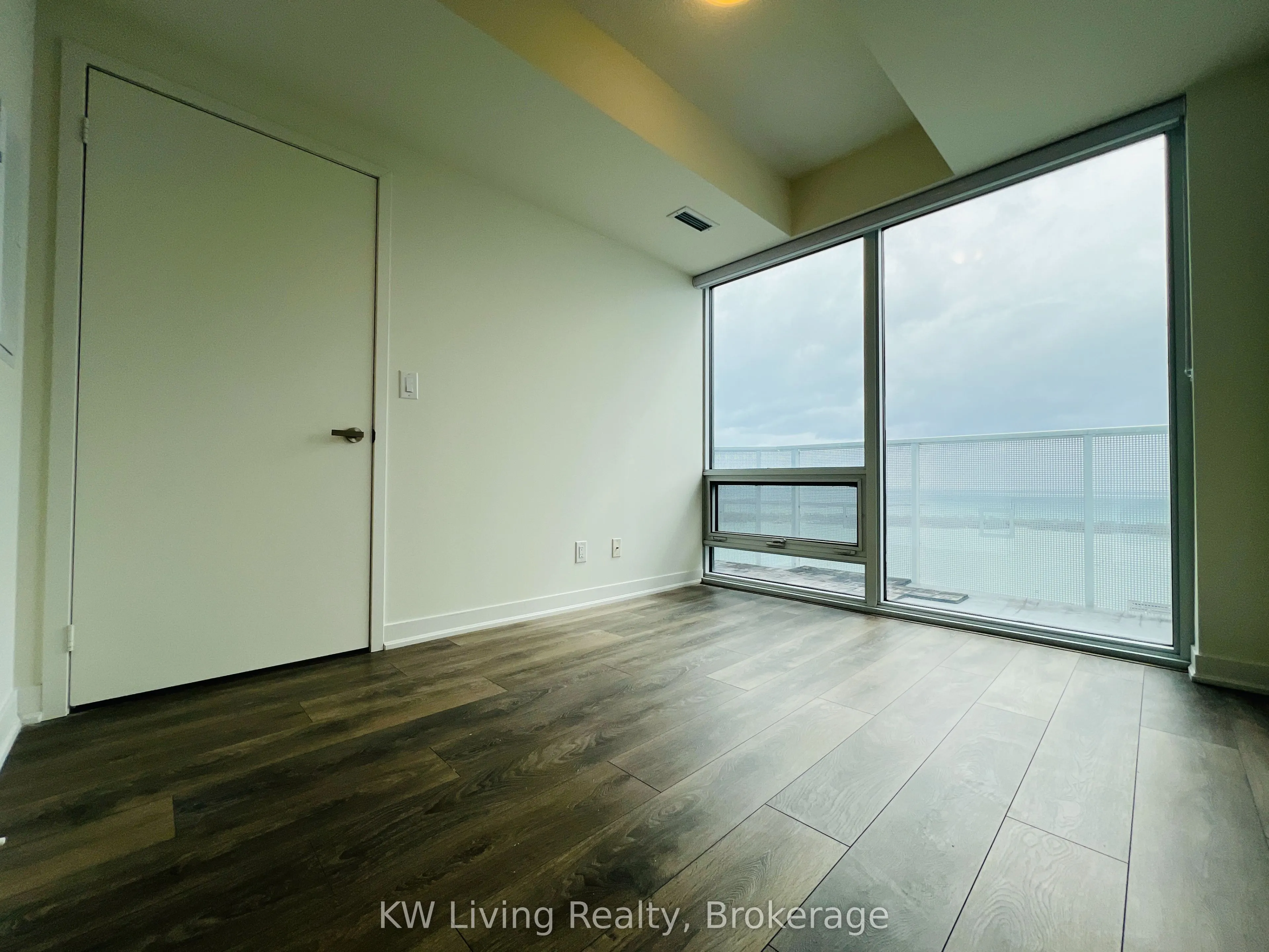 88 Harbour Street E #5109