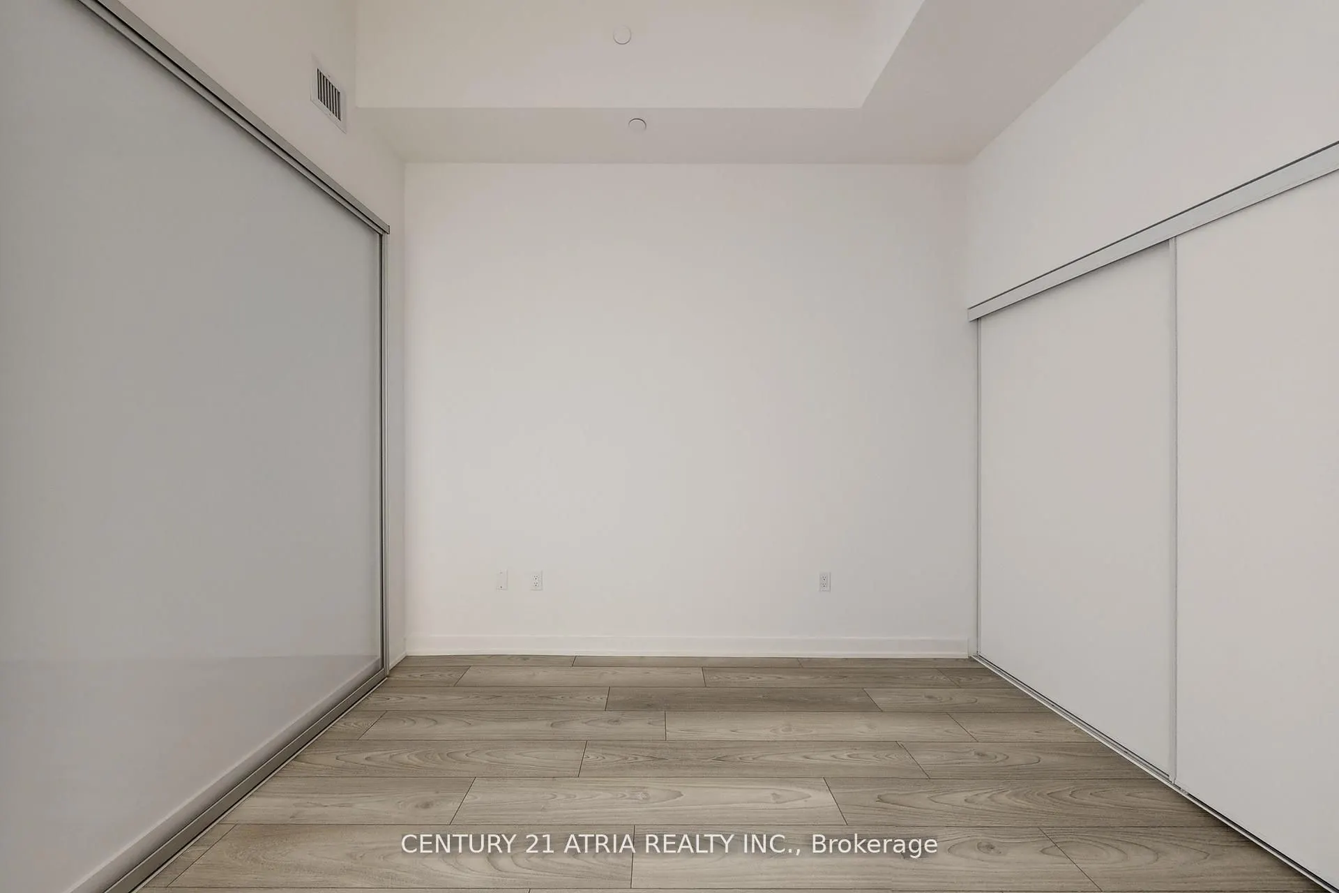 110 Broadway Avenue S #411