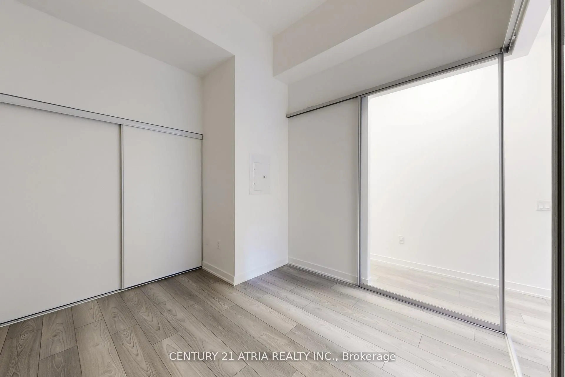 110 Broadway Avenue S #411