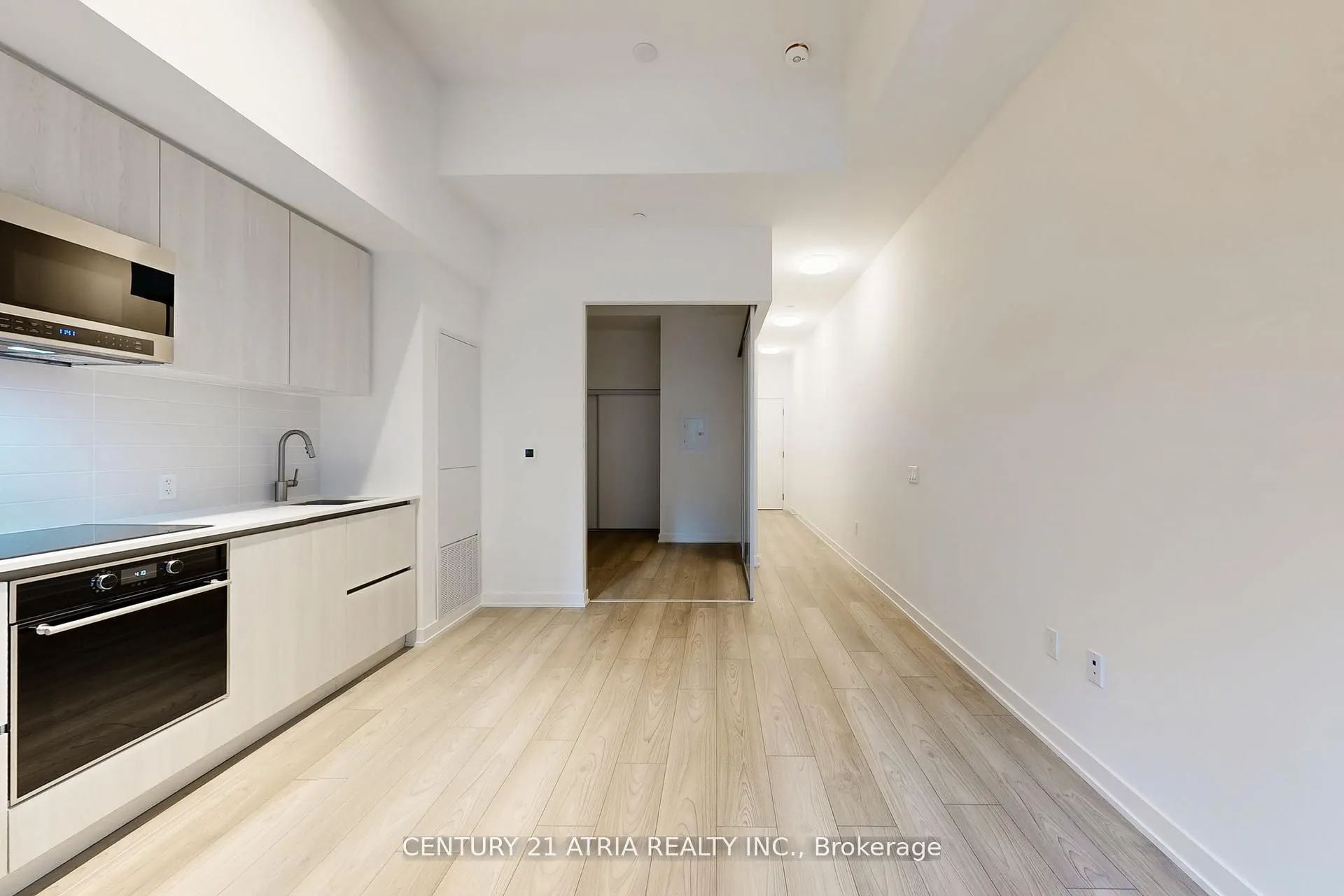 110 Broadway Avenue S #411
