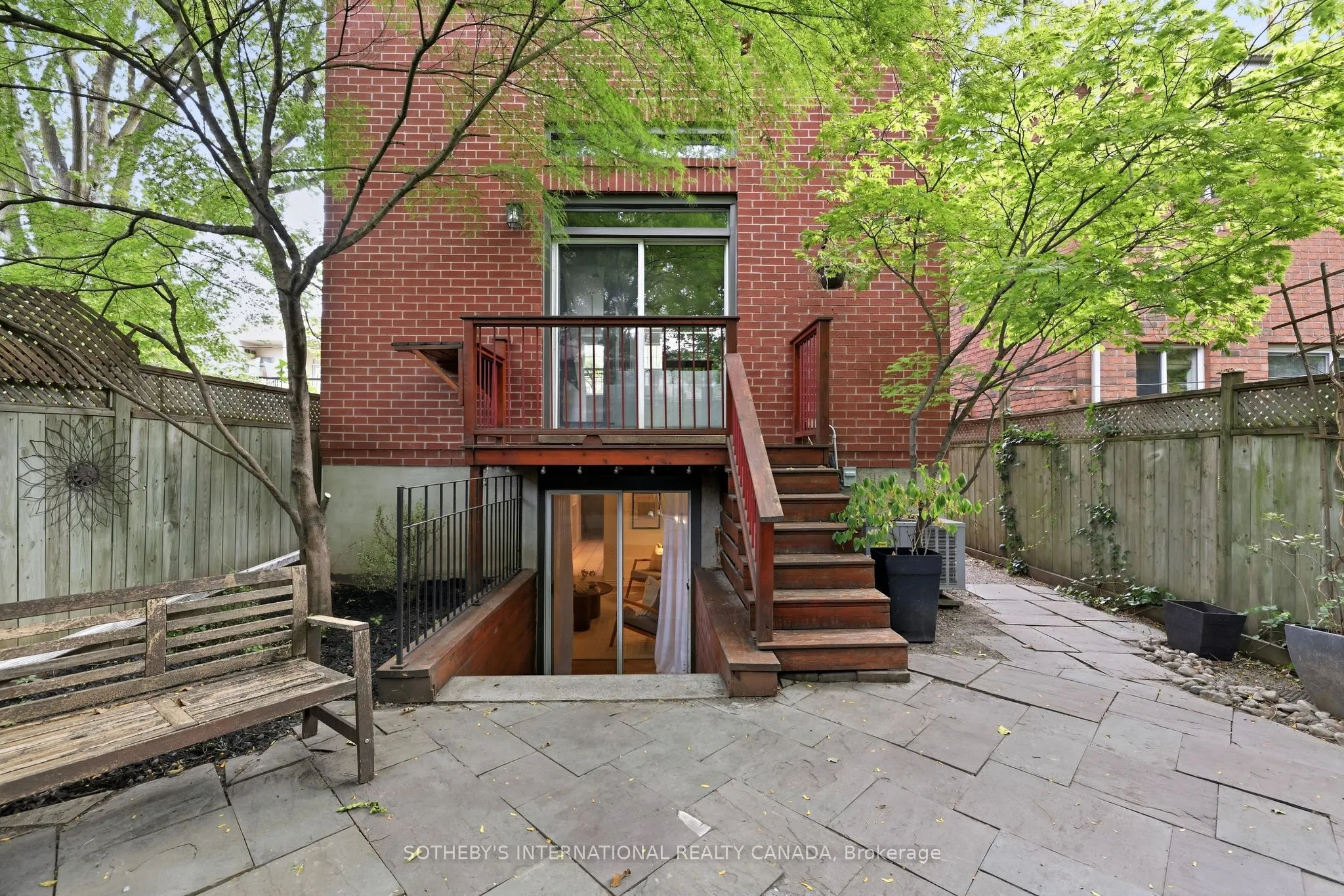 60 Poulett Street