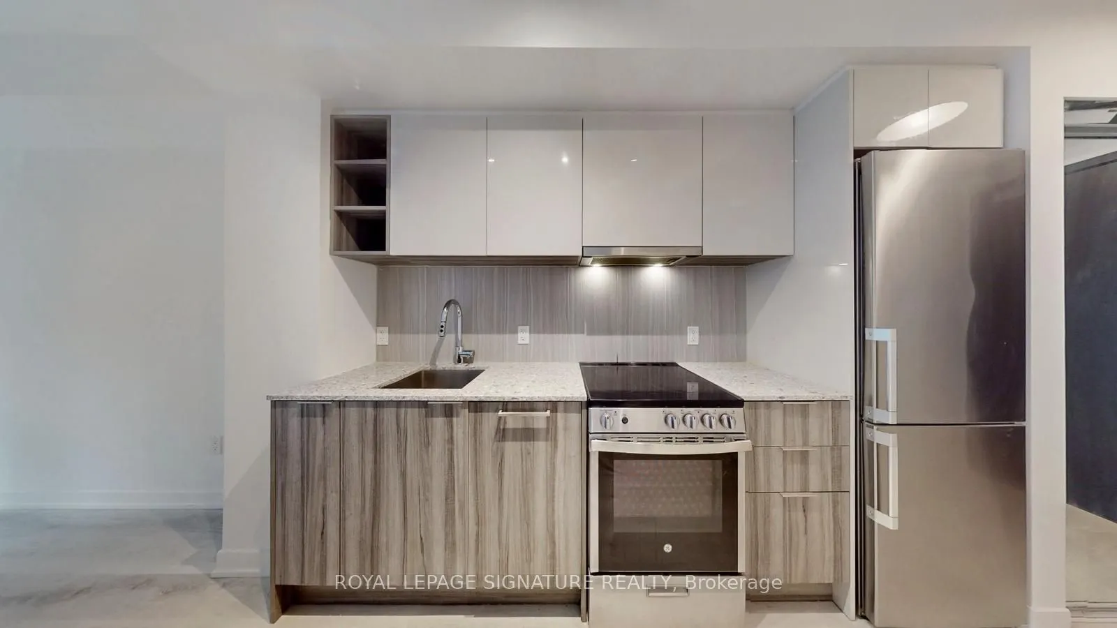 31 Tippett Road #543