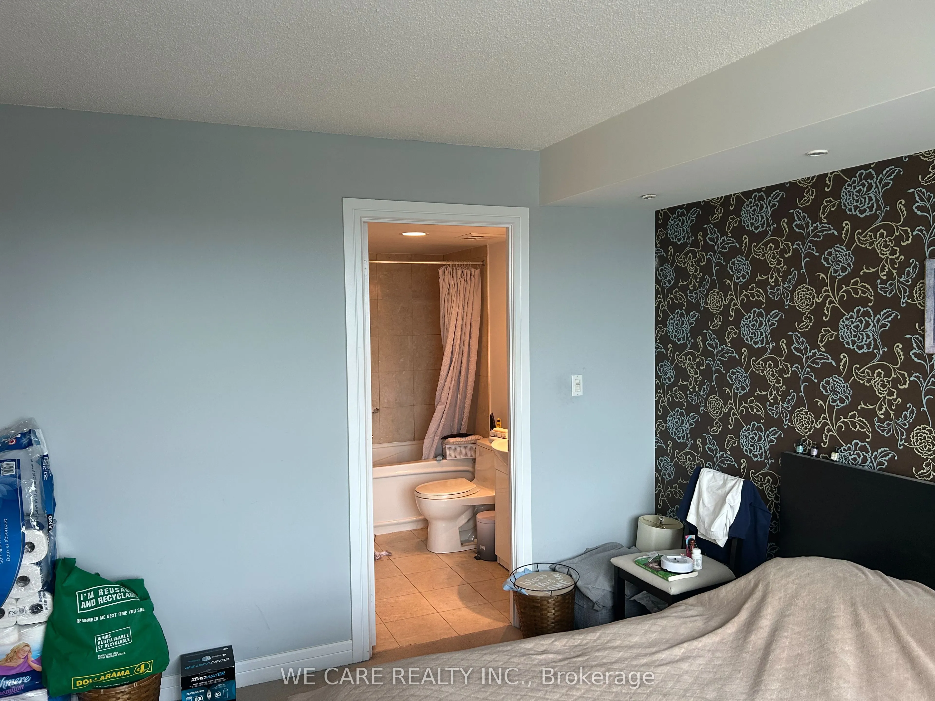 16 Harrison Garden Boulevard #2308