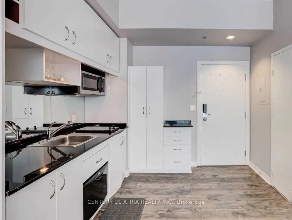 1 King Street W #2109