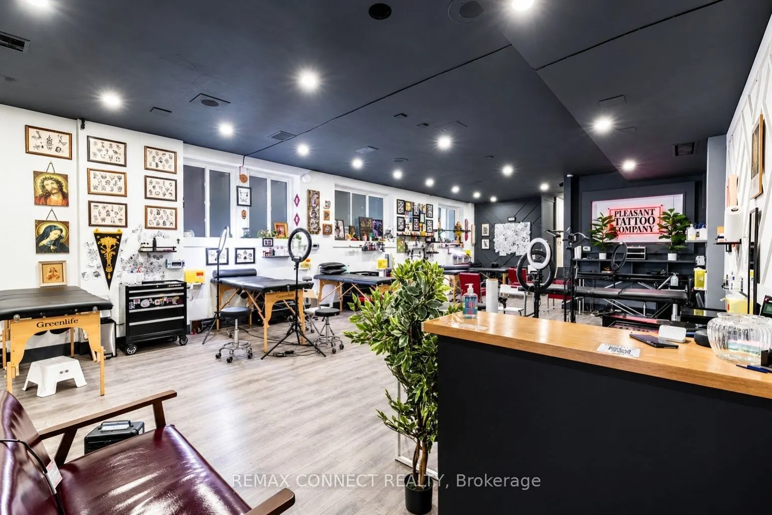 3310 Yonge Street