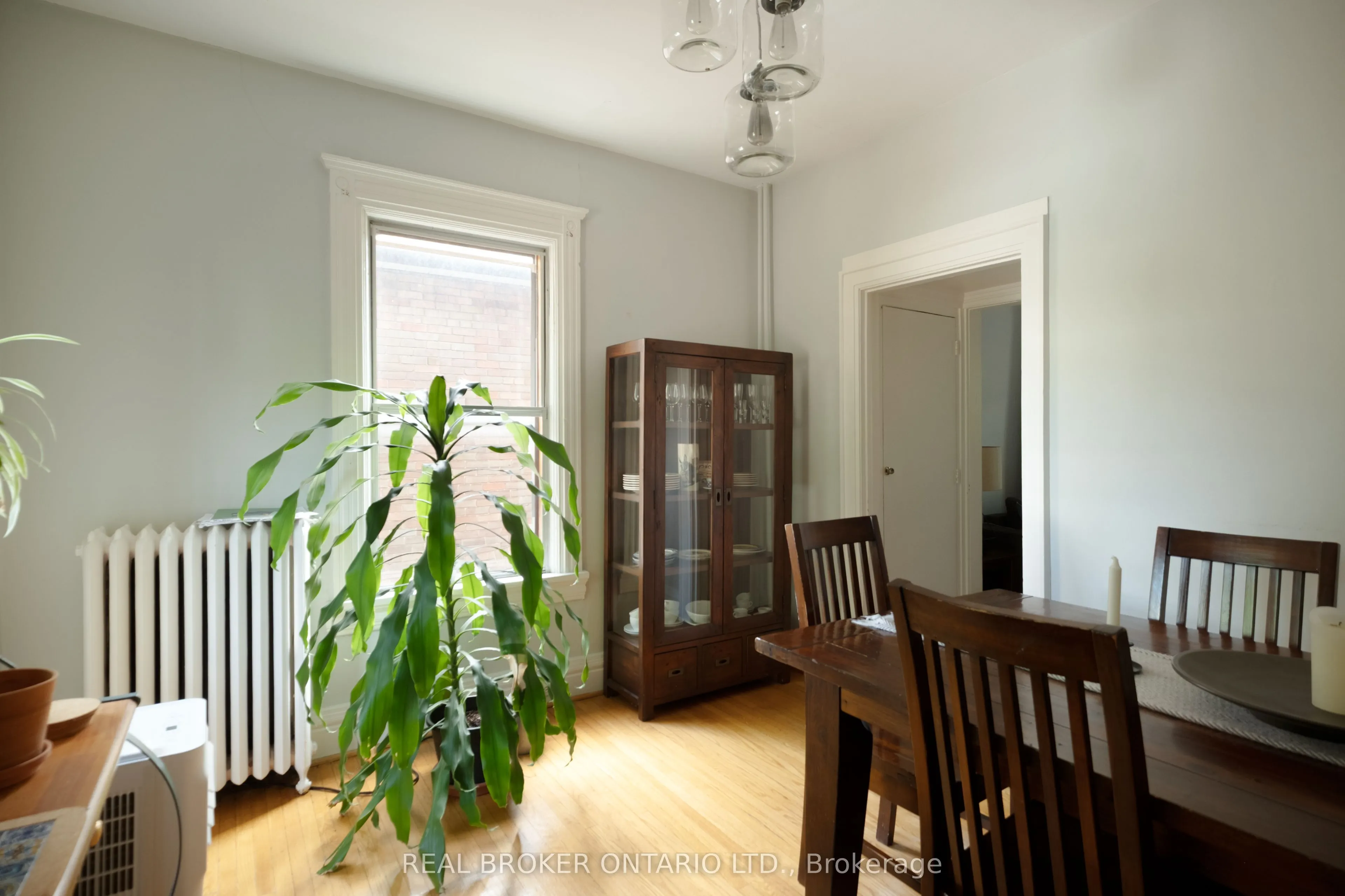 33 Atlas Avenue