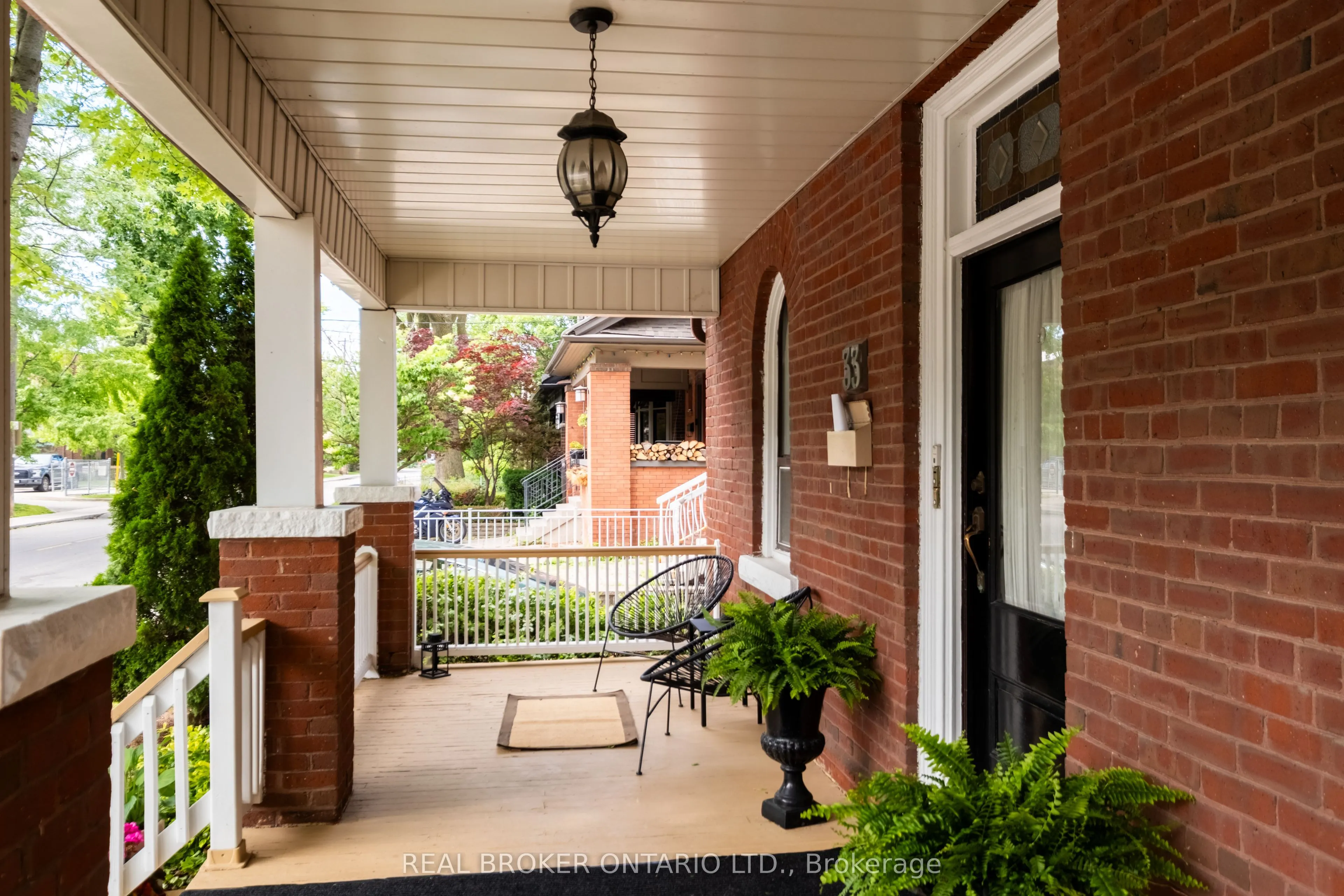 33 Atlas Avenue