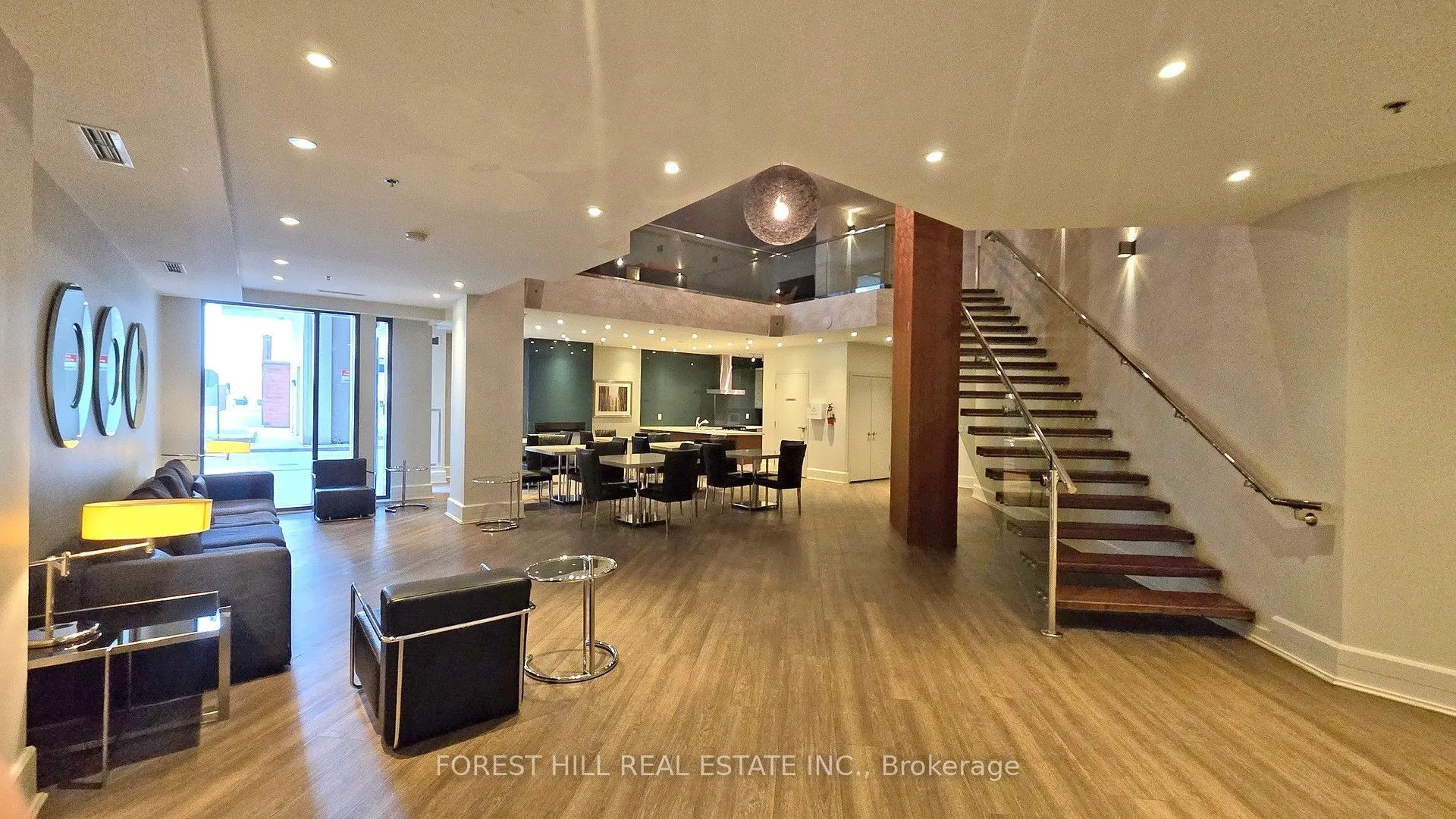 111 Elizabeth Street #917