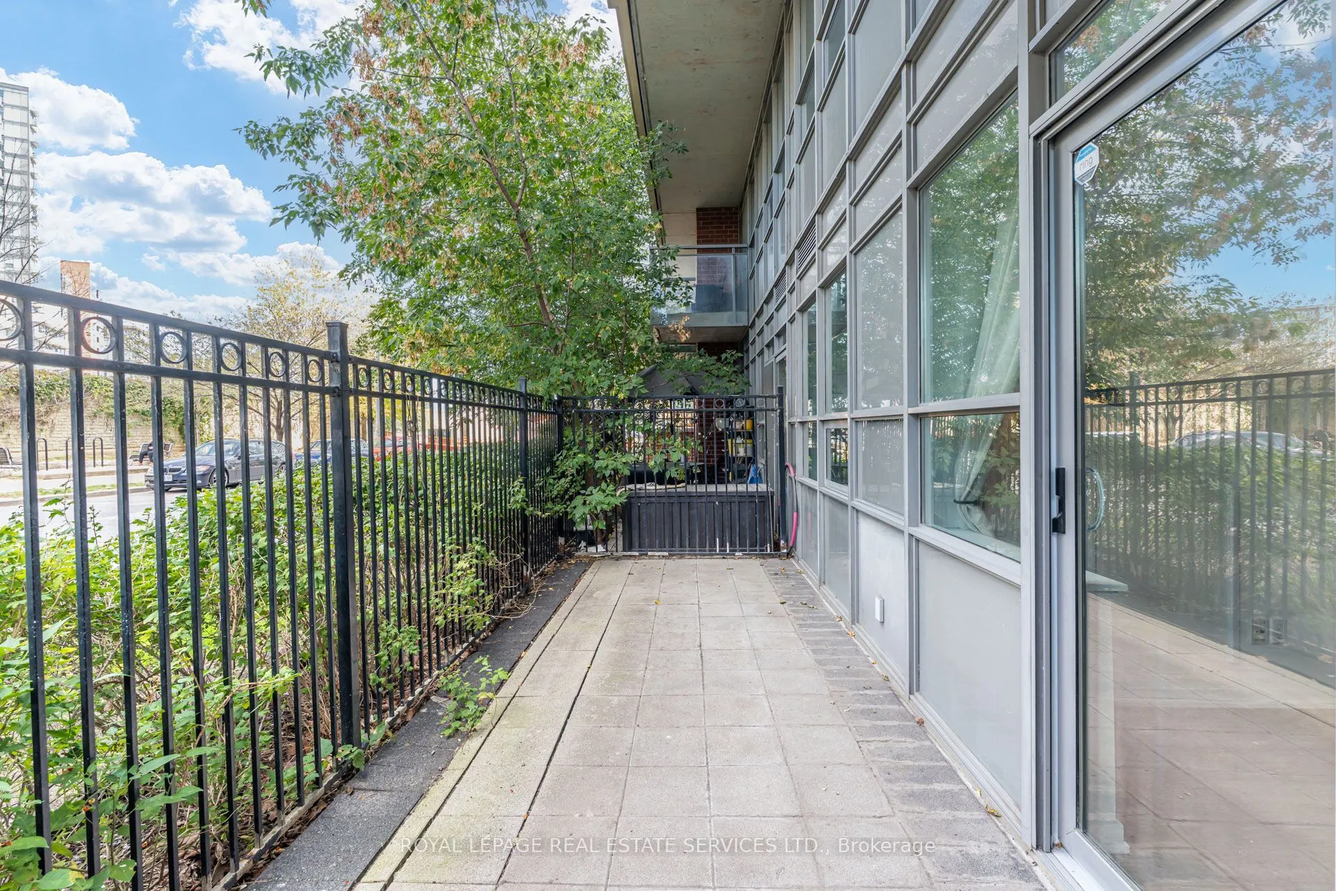 38 Joe Shuster Way #107