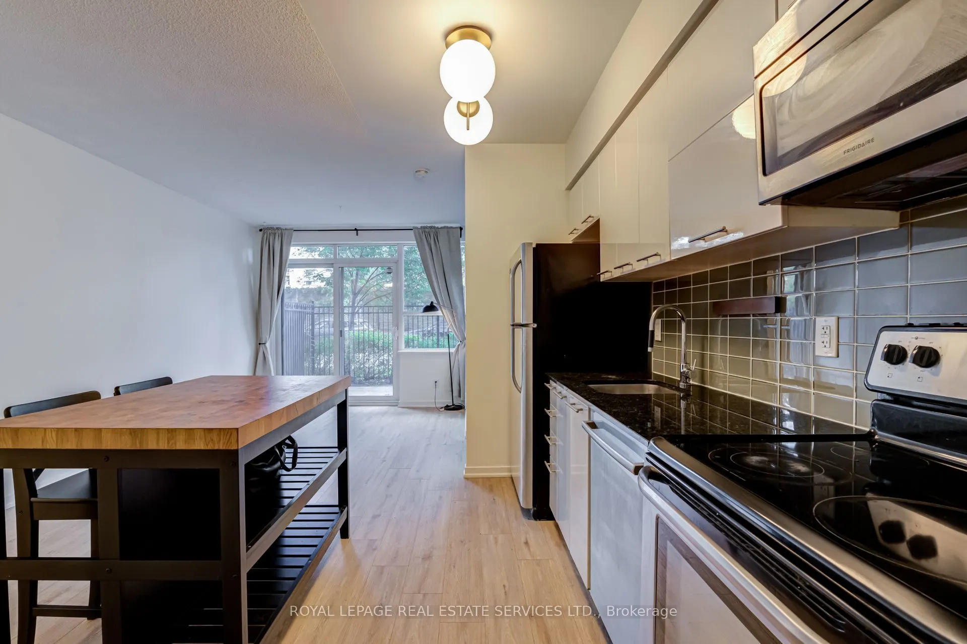 38 Joe Shuster Way #107