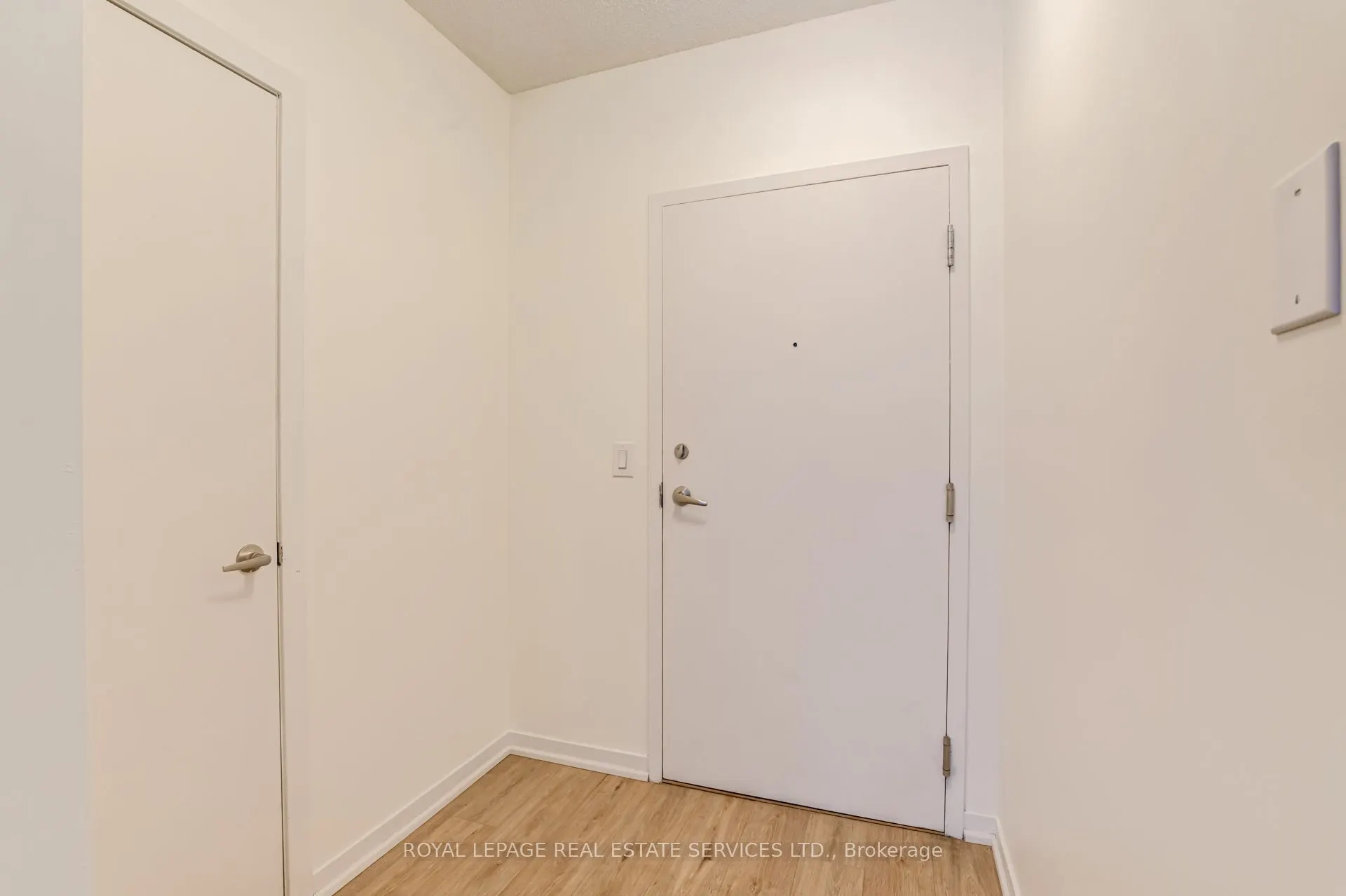 38 Joe Shuster Way #107
