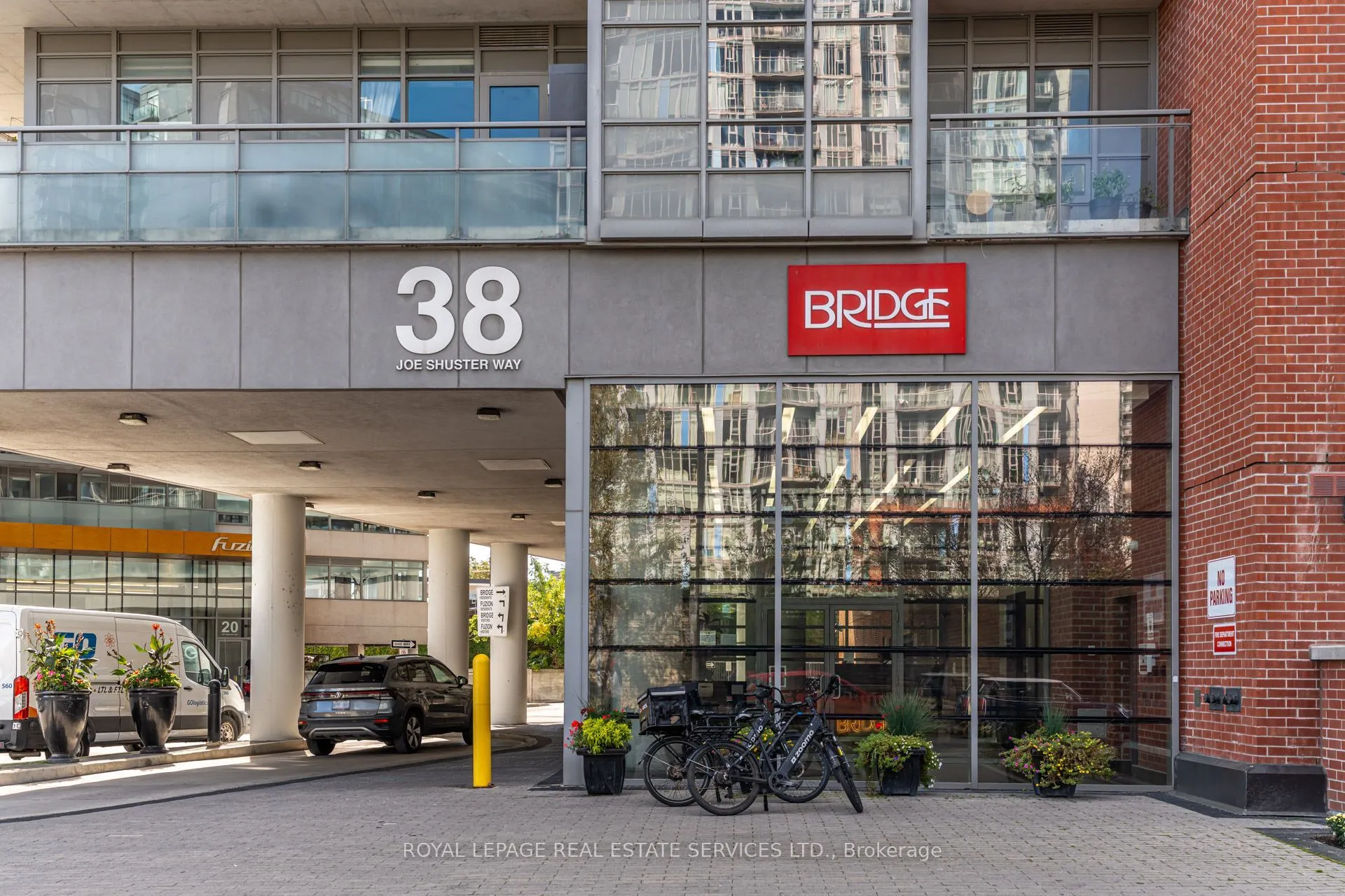 38 Joe Shuster Way #107