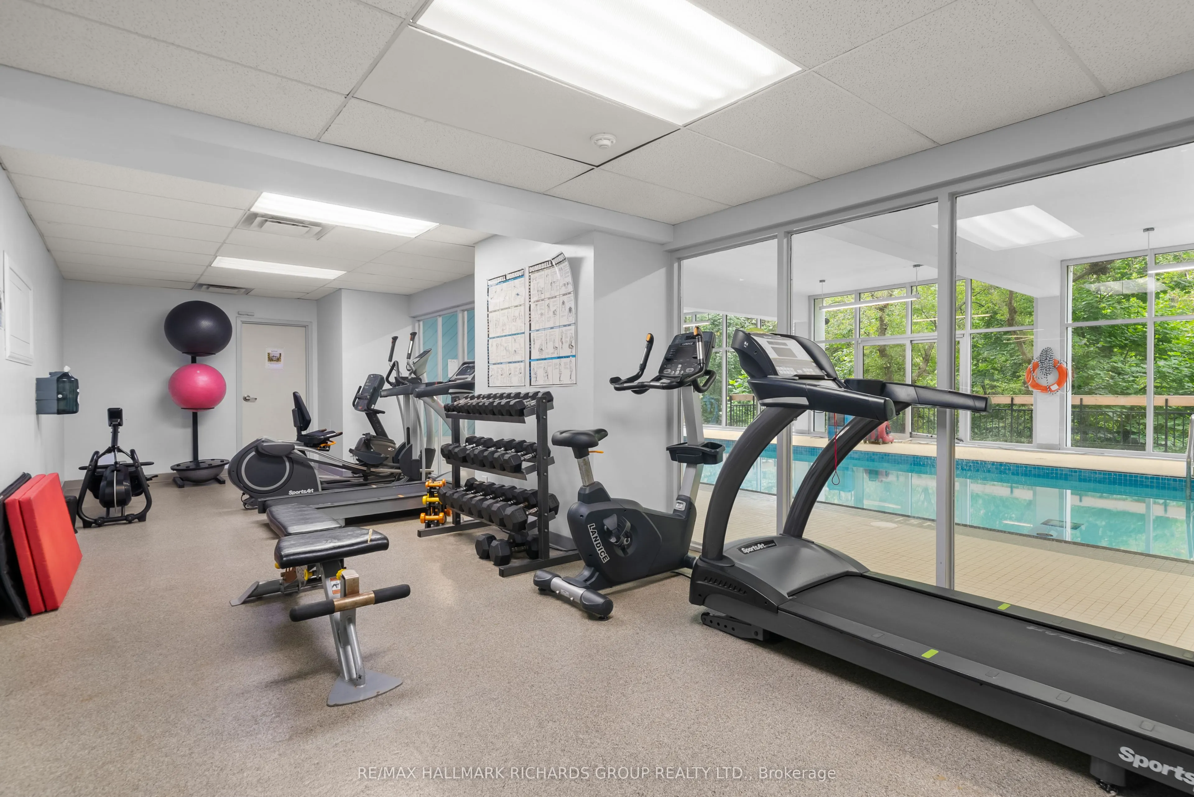 21 Dale Avenue #845