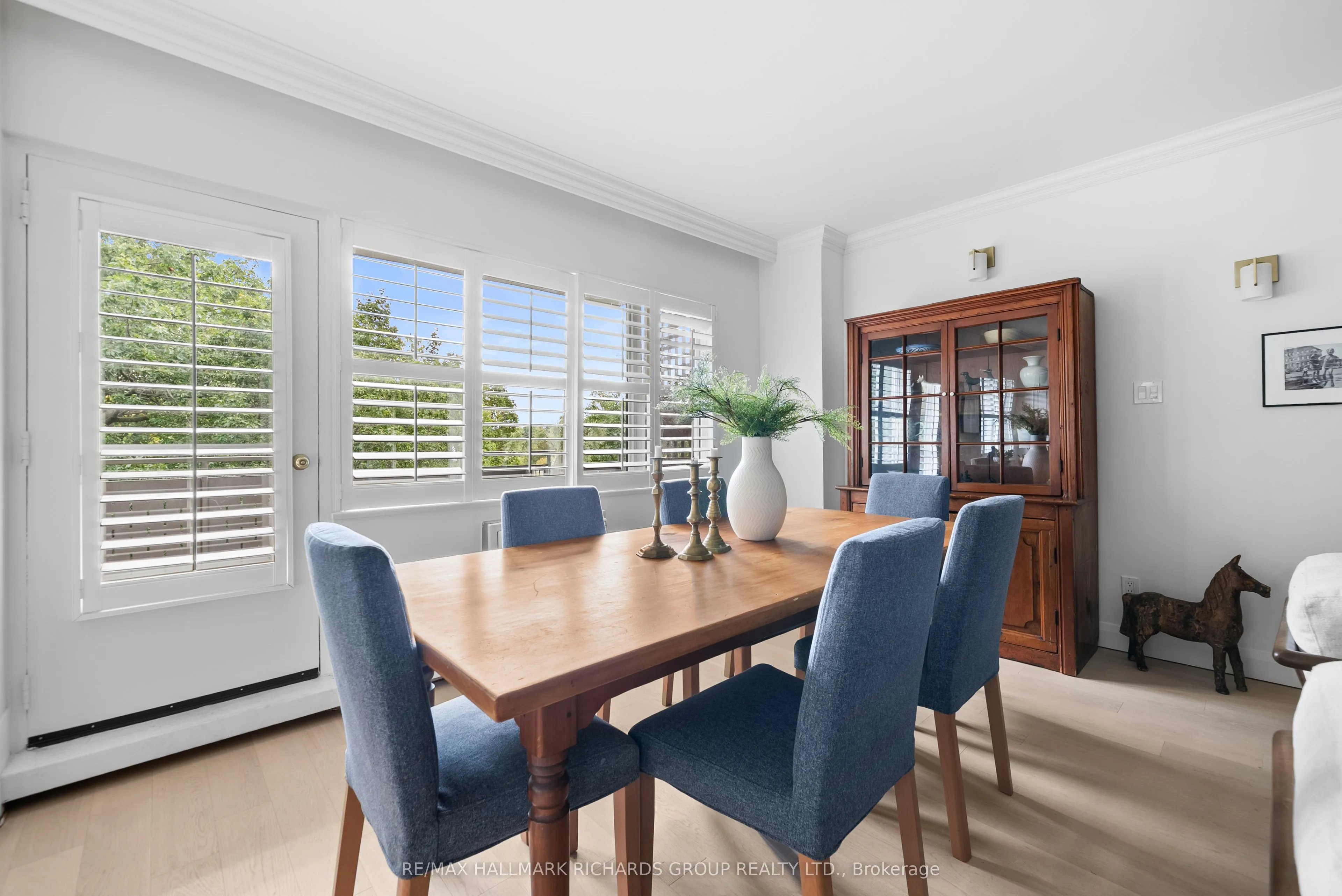 21 Dale Avenue #845