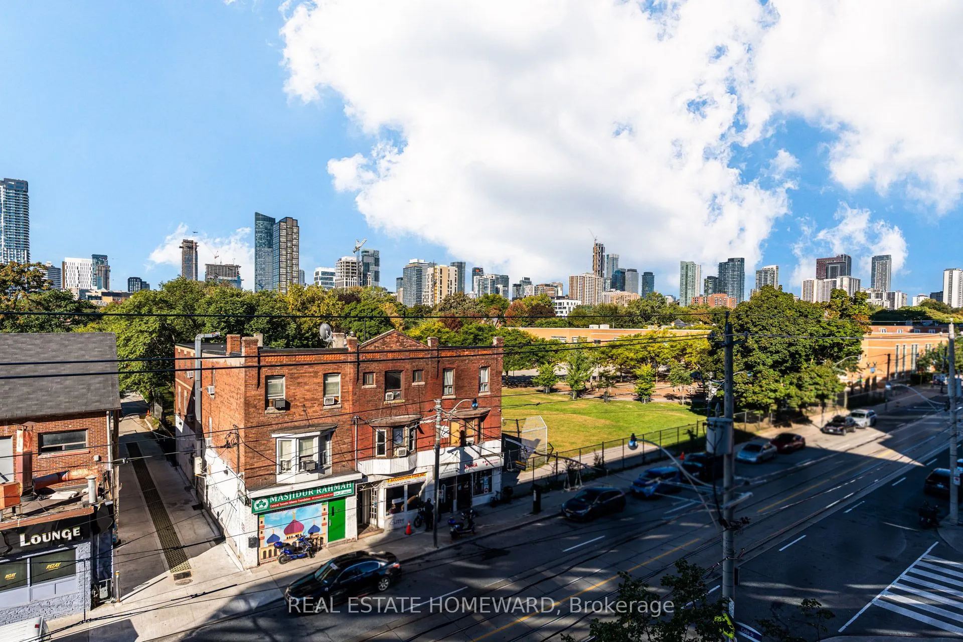 1 Cole Street #412