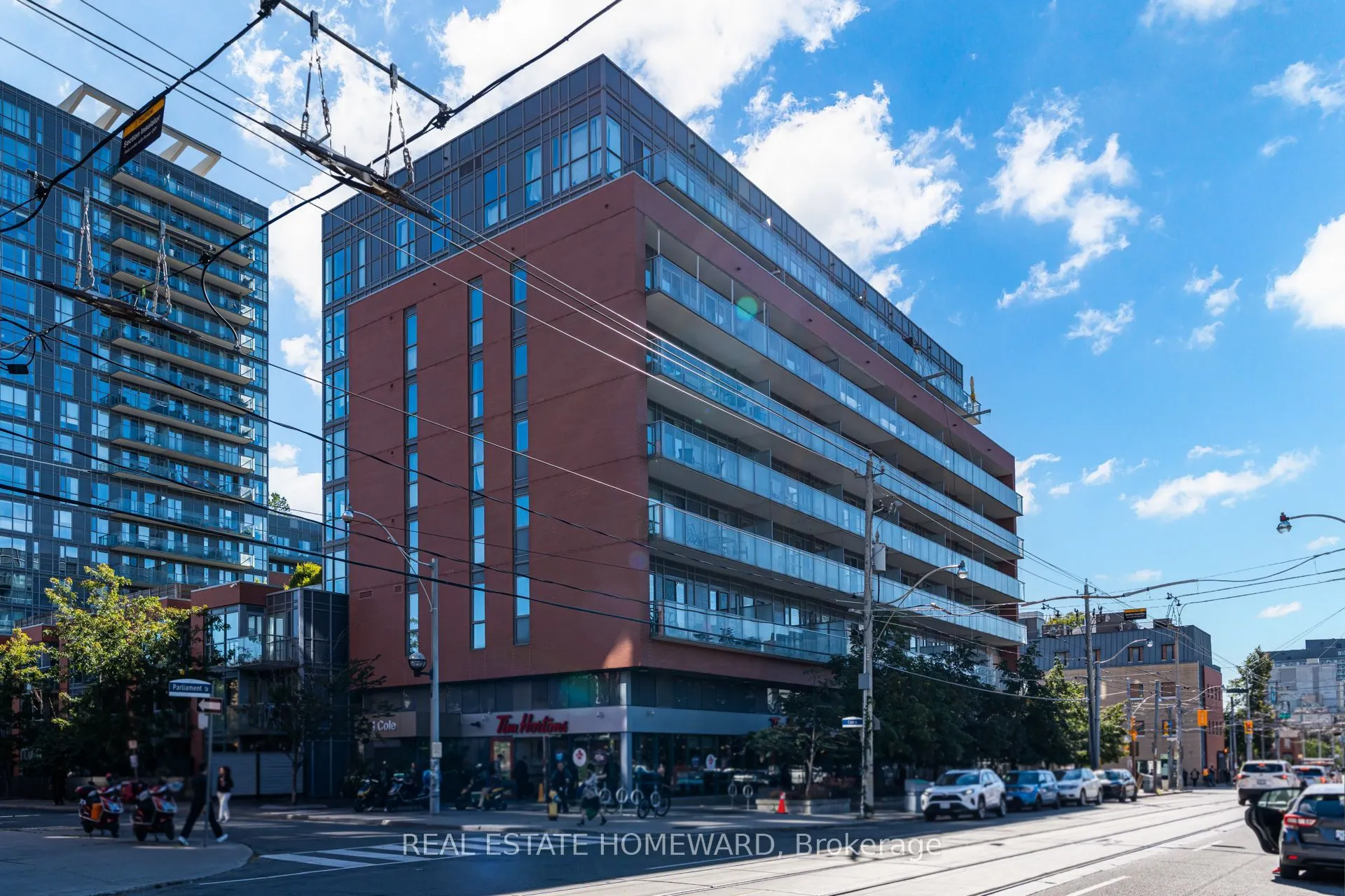 1 Cole Street #412