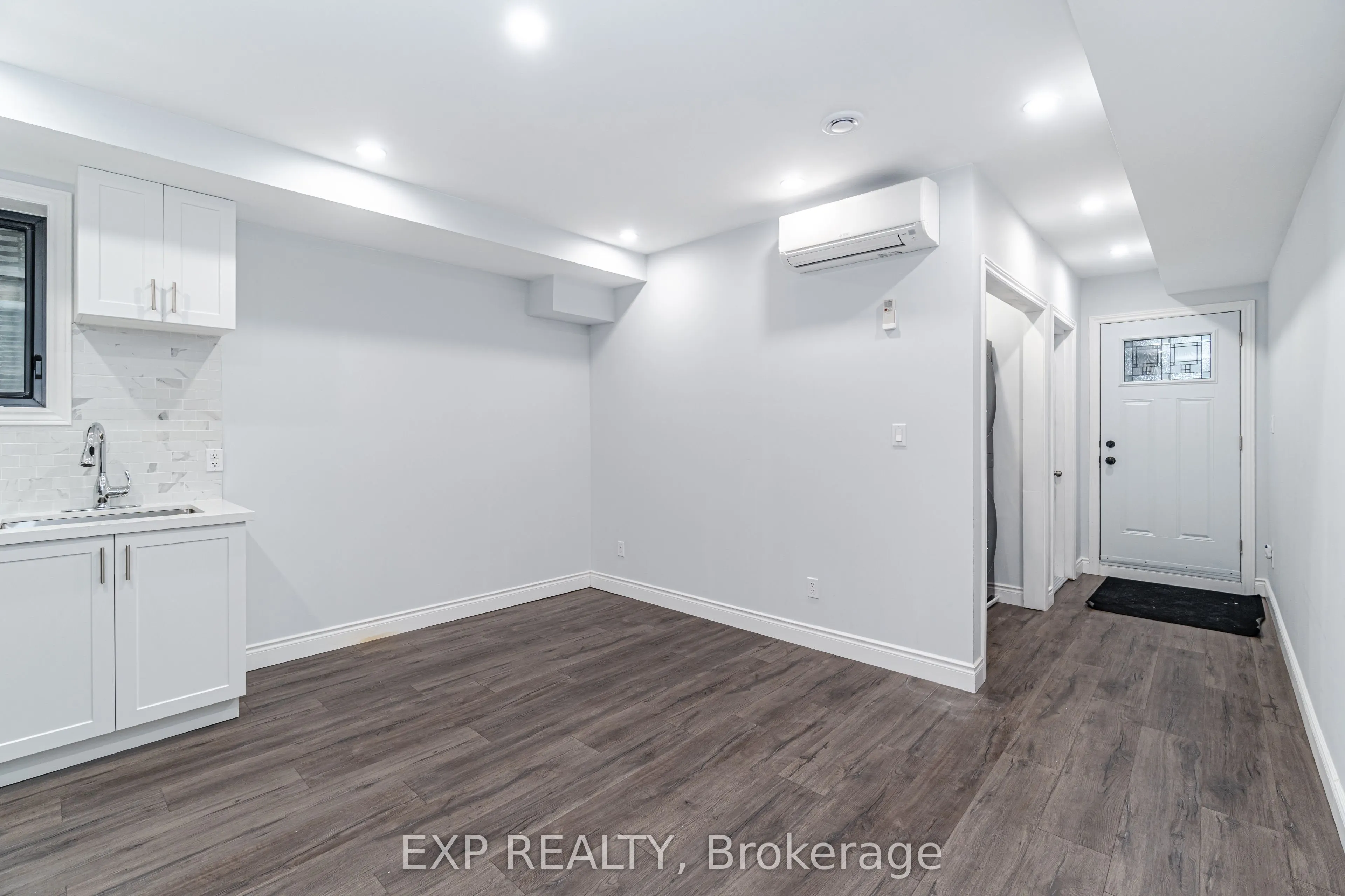 581 Crawford Street #Basmt