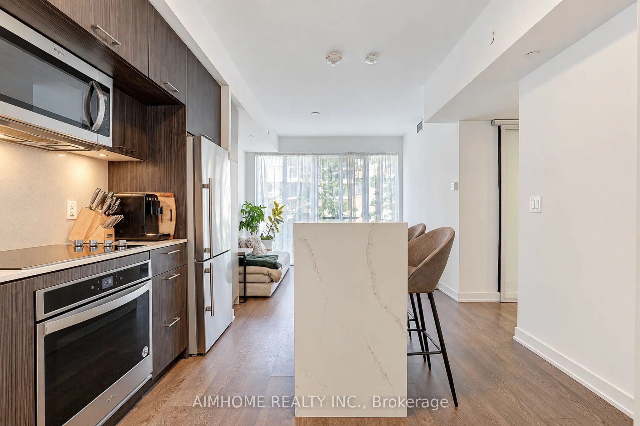 50 Mccaul Street #310