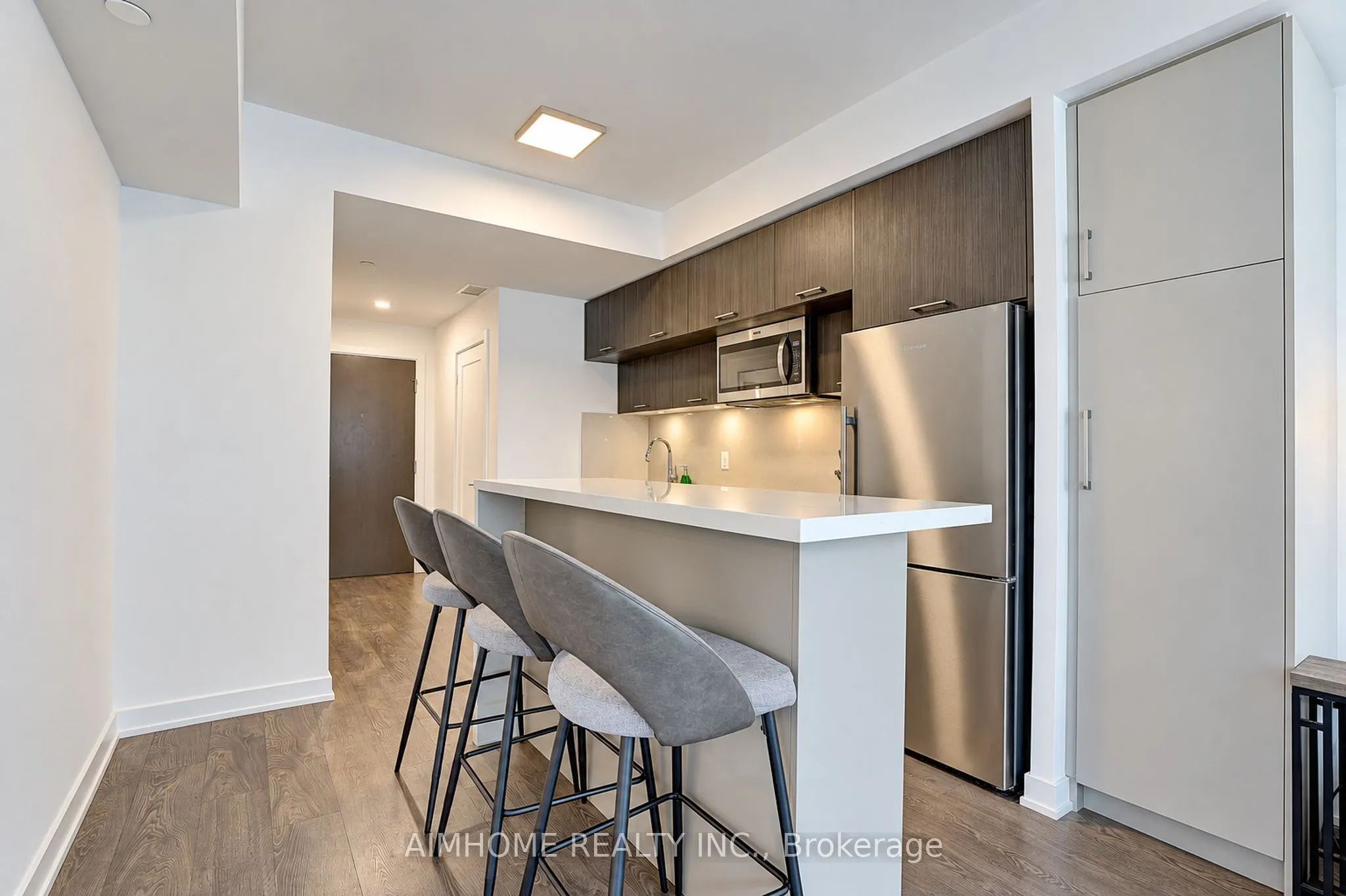 50 Mccaul Street #310
