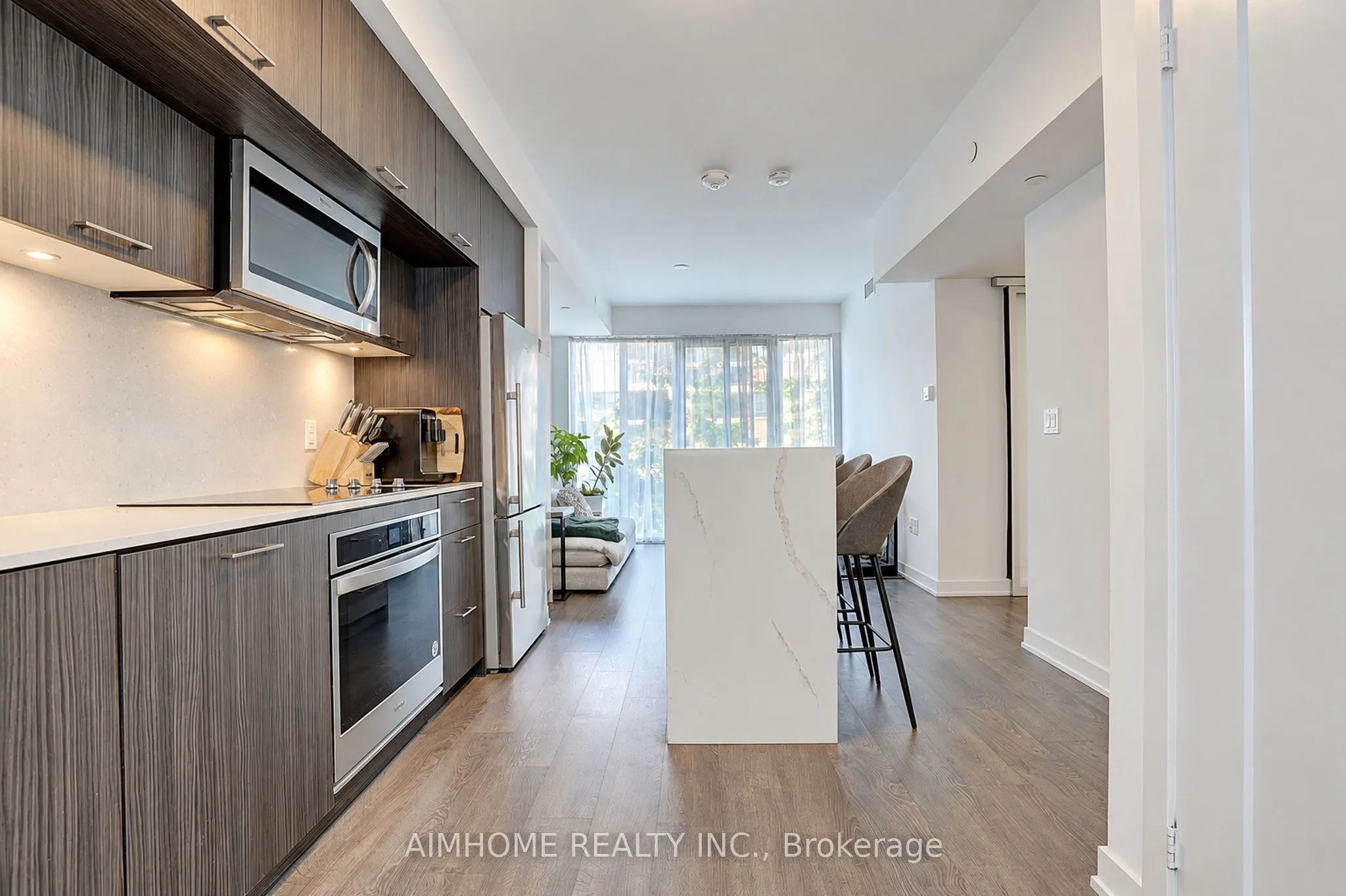 50 Mccaul Street #310