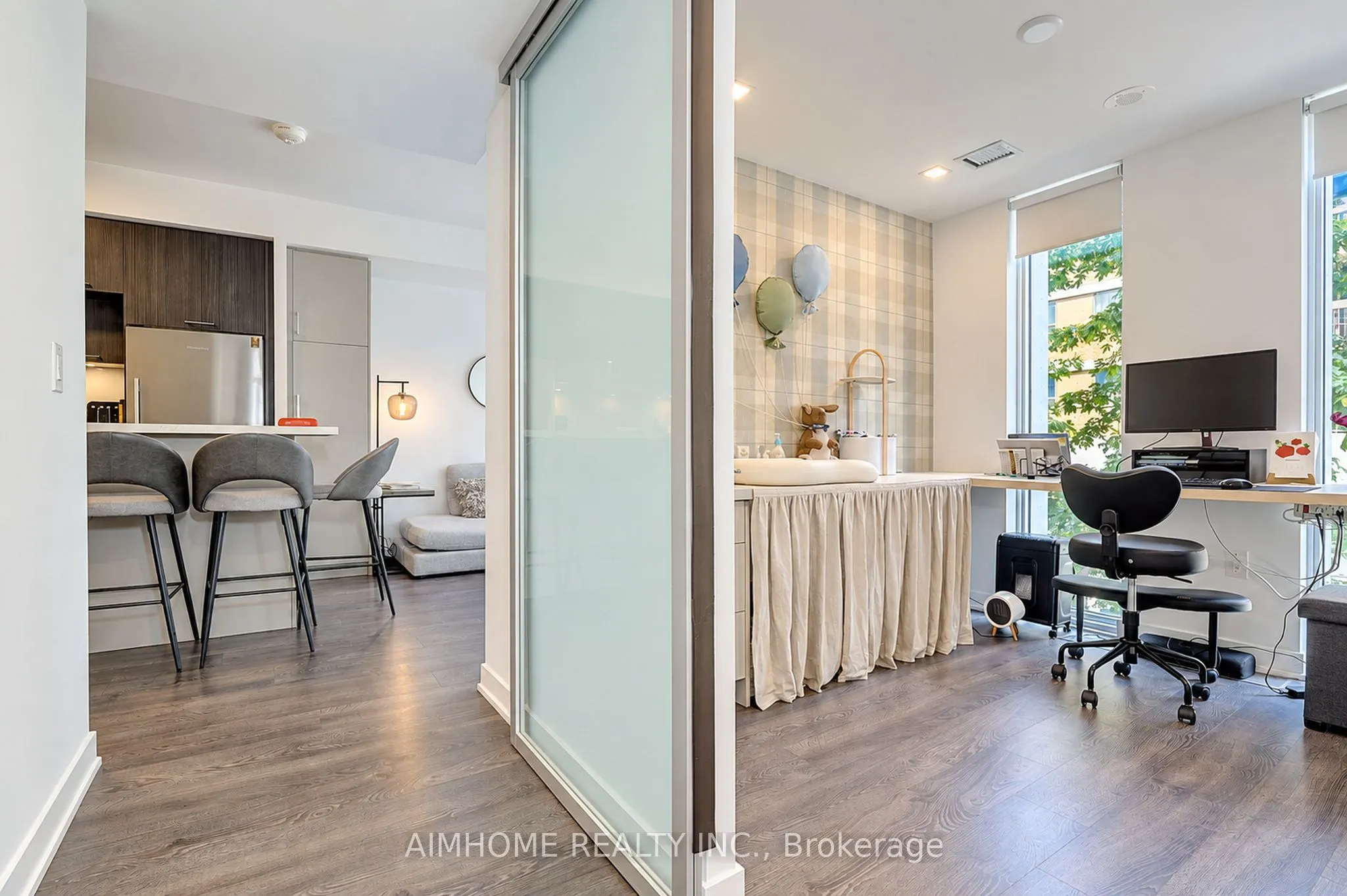 50 Mccaul Street #310