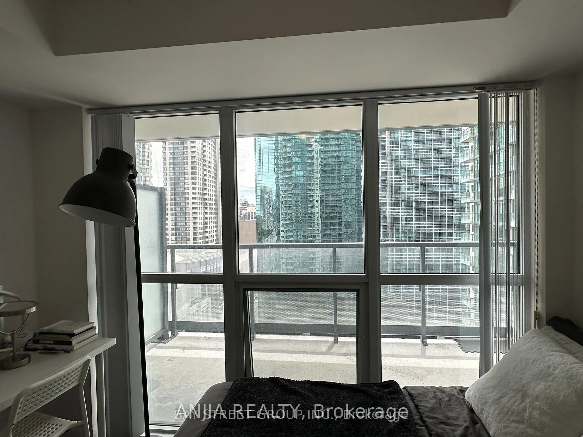 5168 Yonge Street #1702