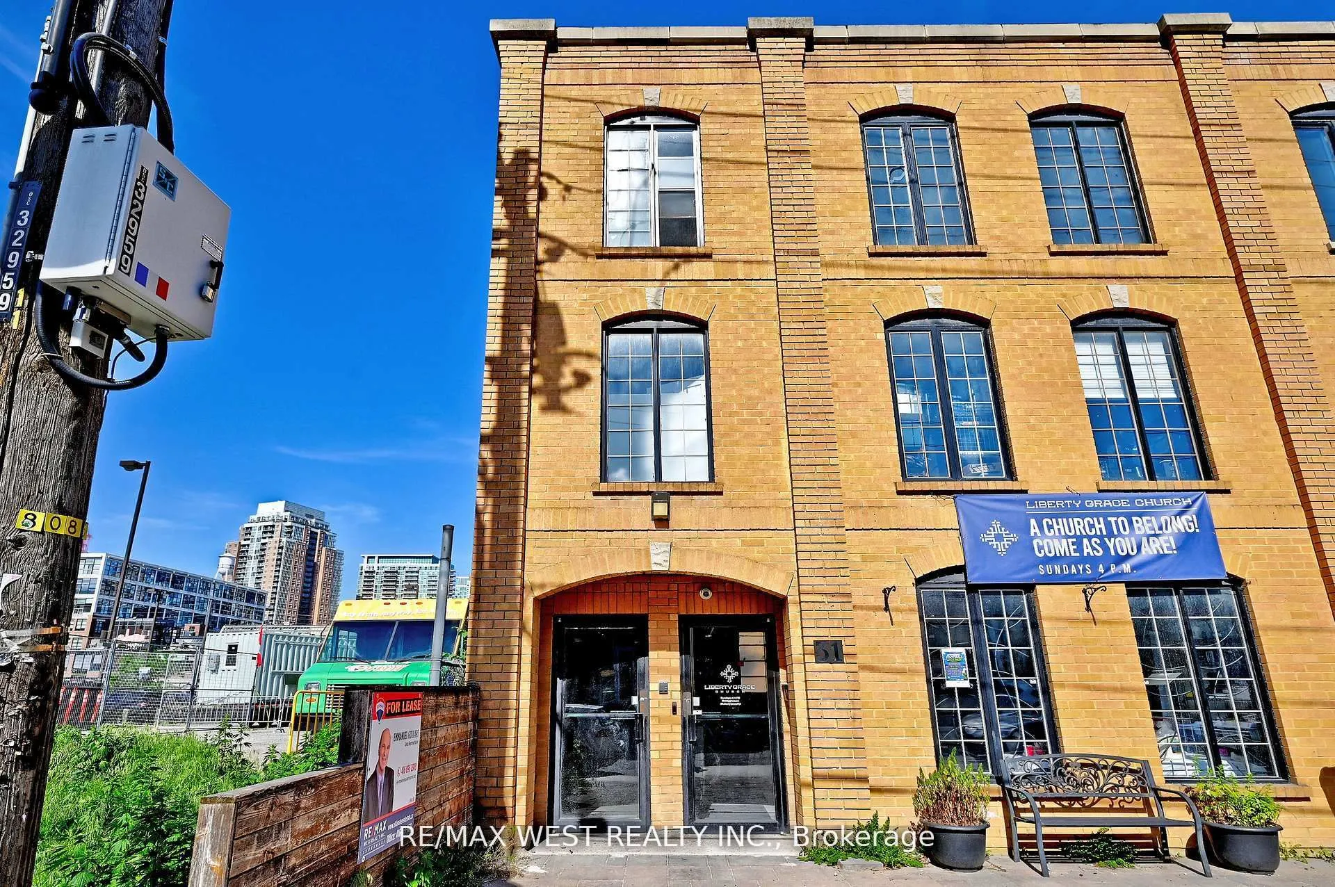 31 Atlantic Avenue