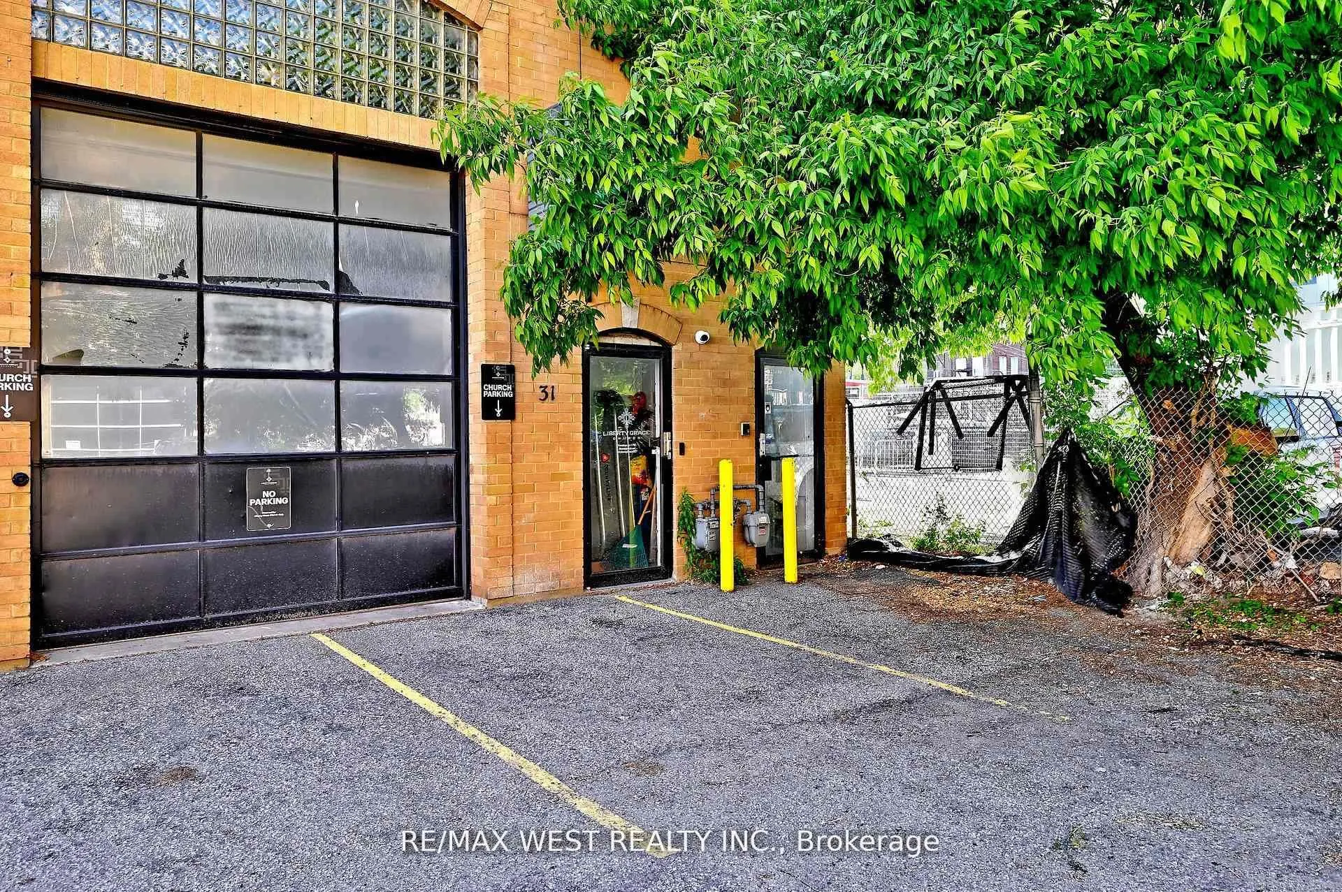 31 Atlantic Avenue