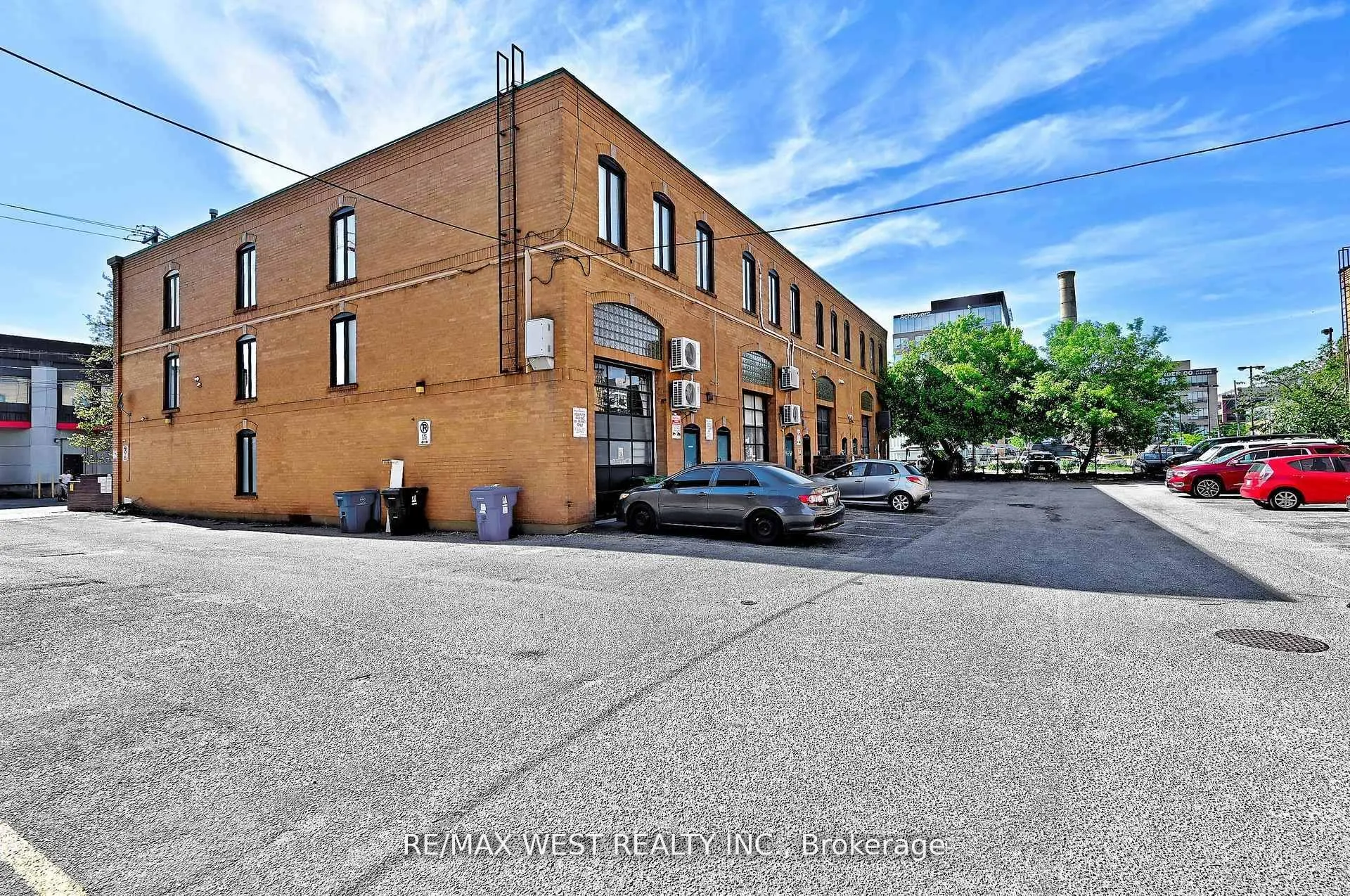 31 Atlantic Avenue