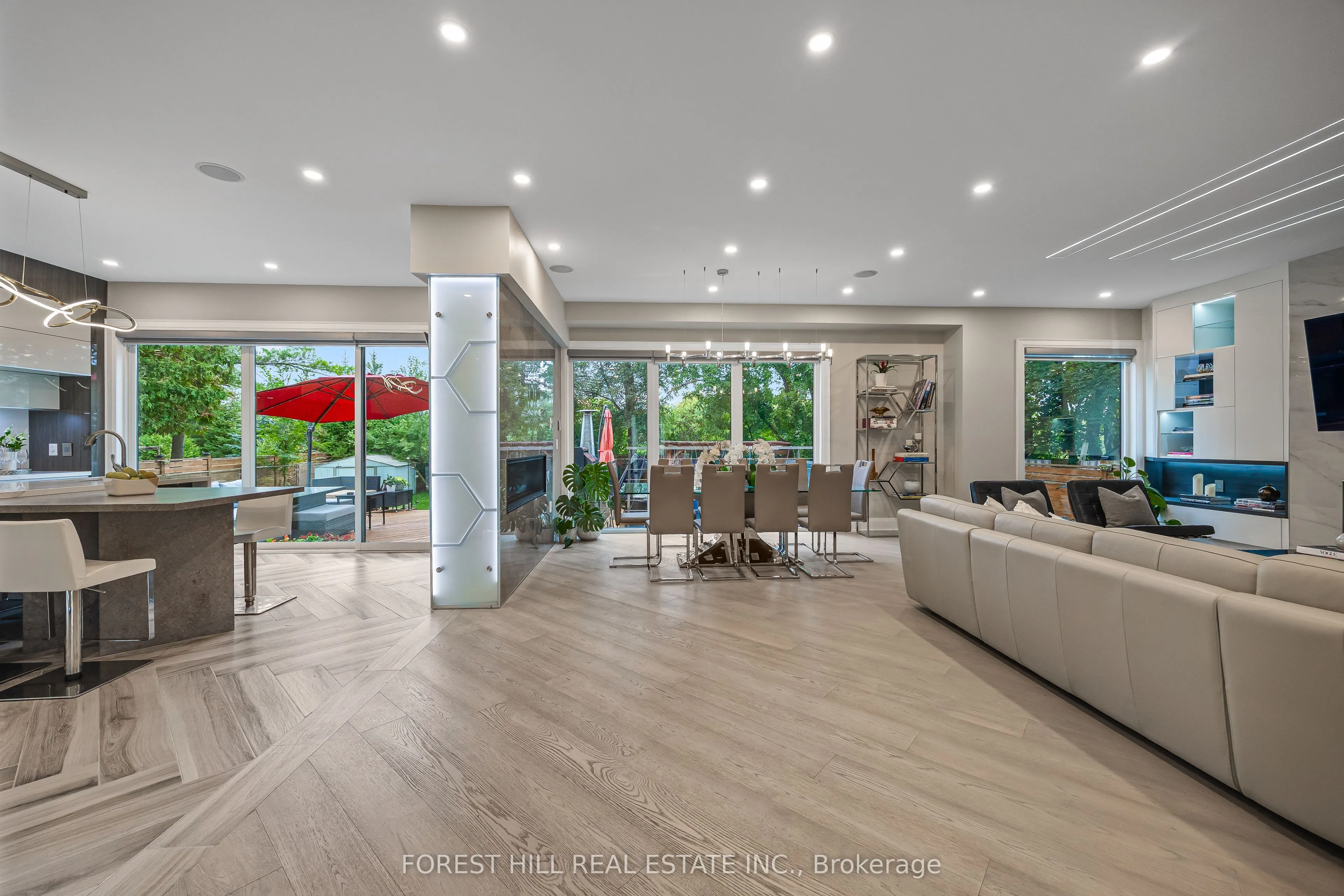 70 Devondale Avenue