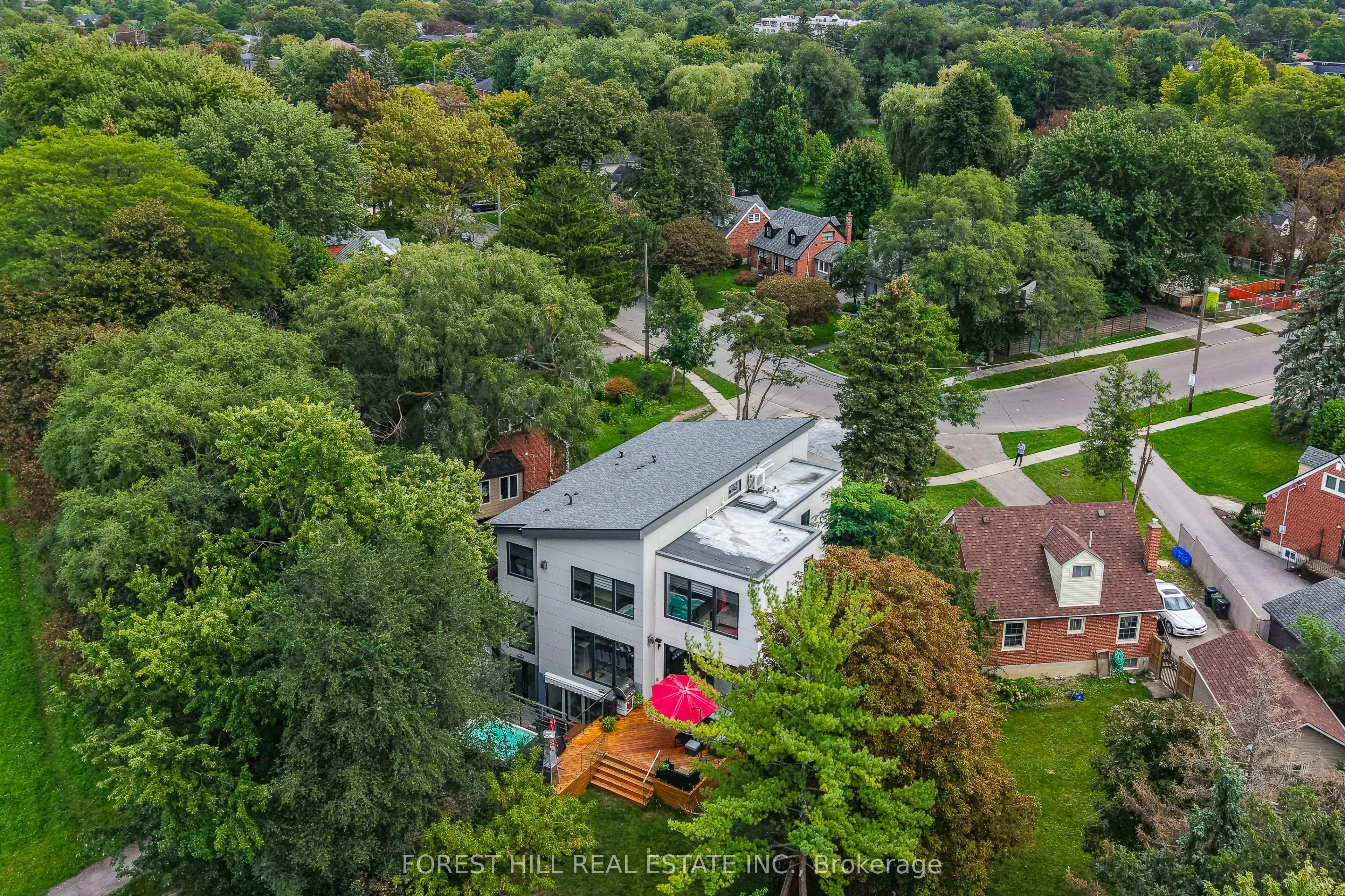 70 Devondale Avenue