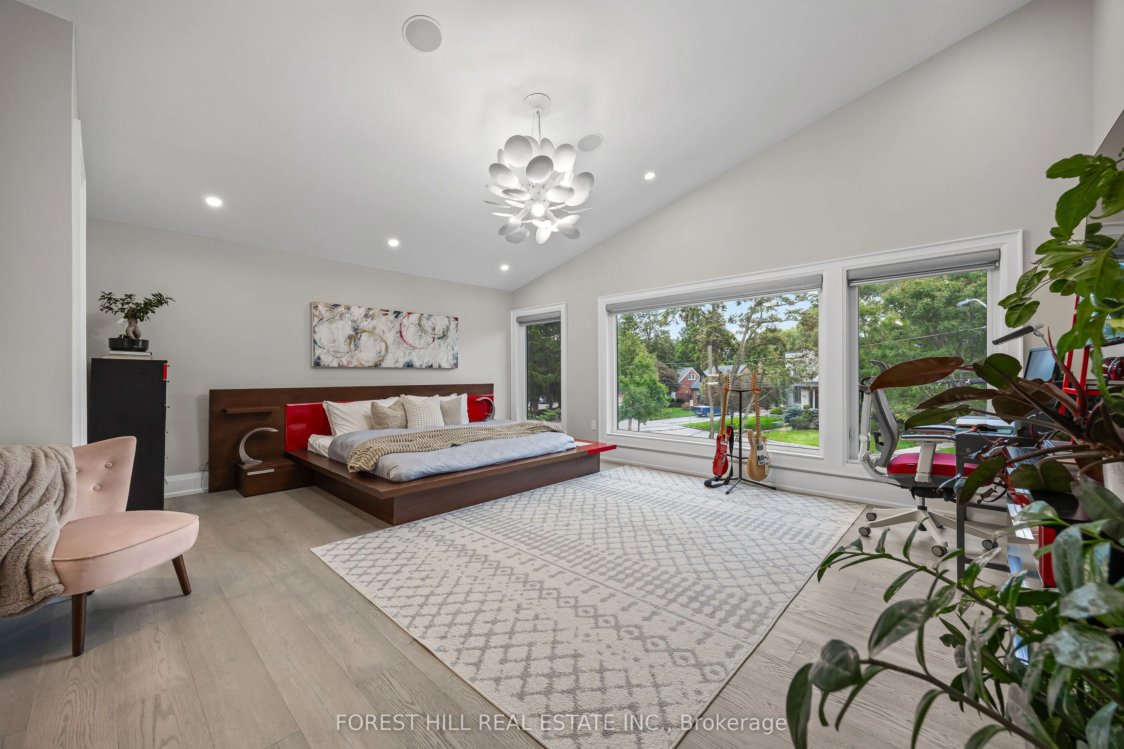 70 Devondale Avenue