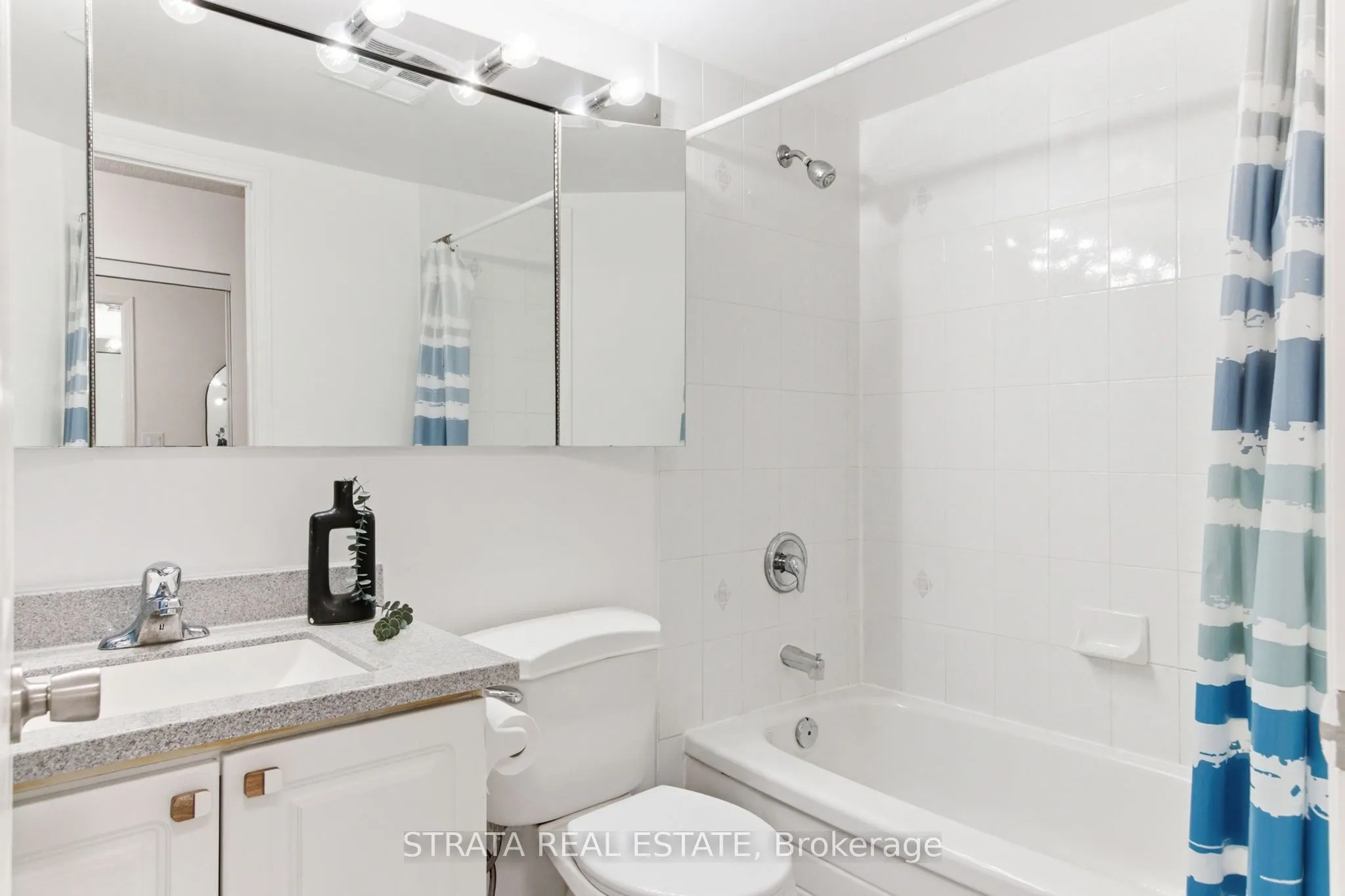 29 Pemberton Avenue #105