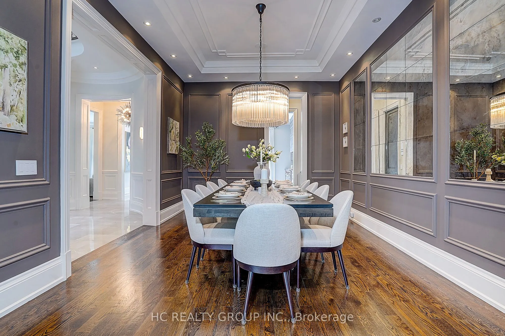 119 Strathallan Boulevard