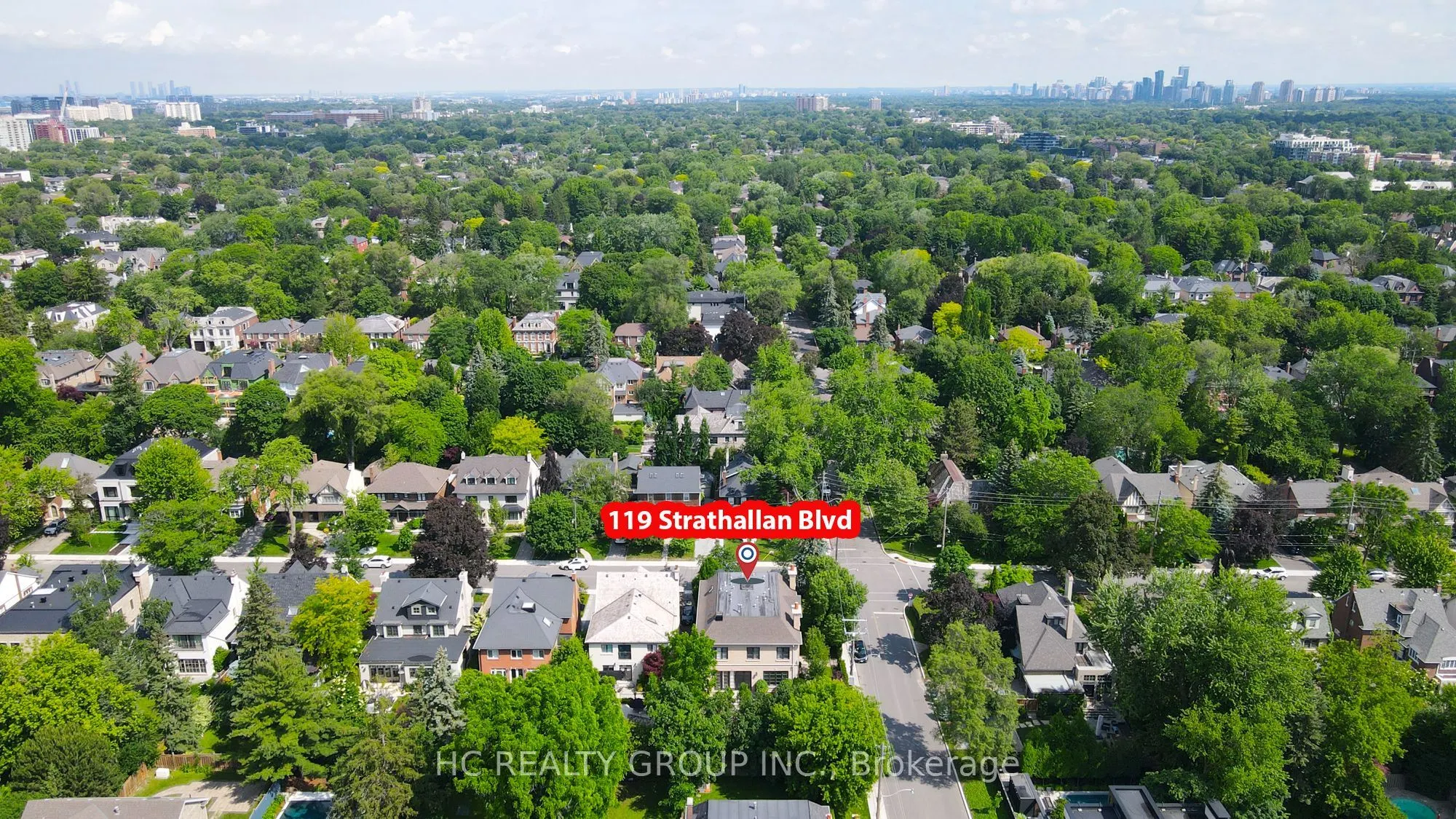 119 Strathallan Boulevard