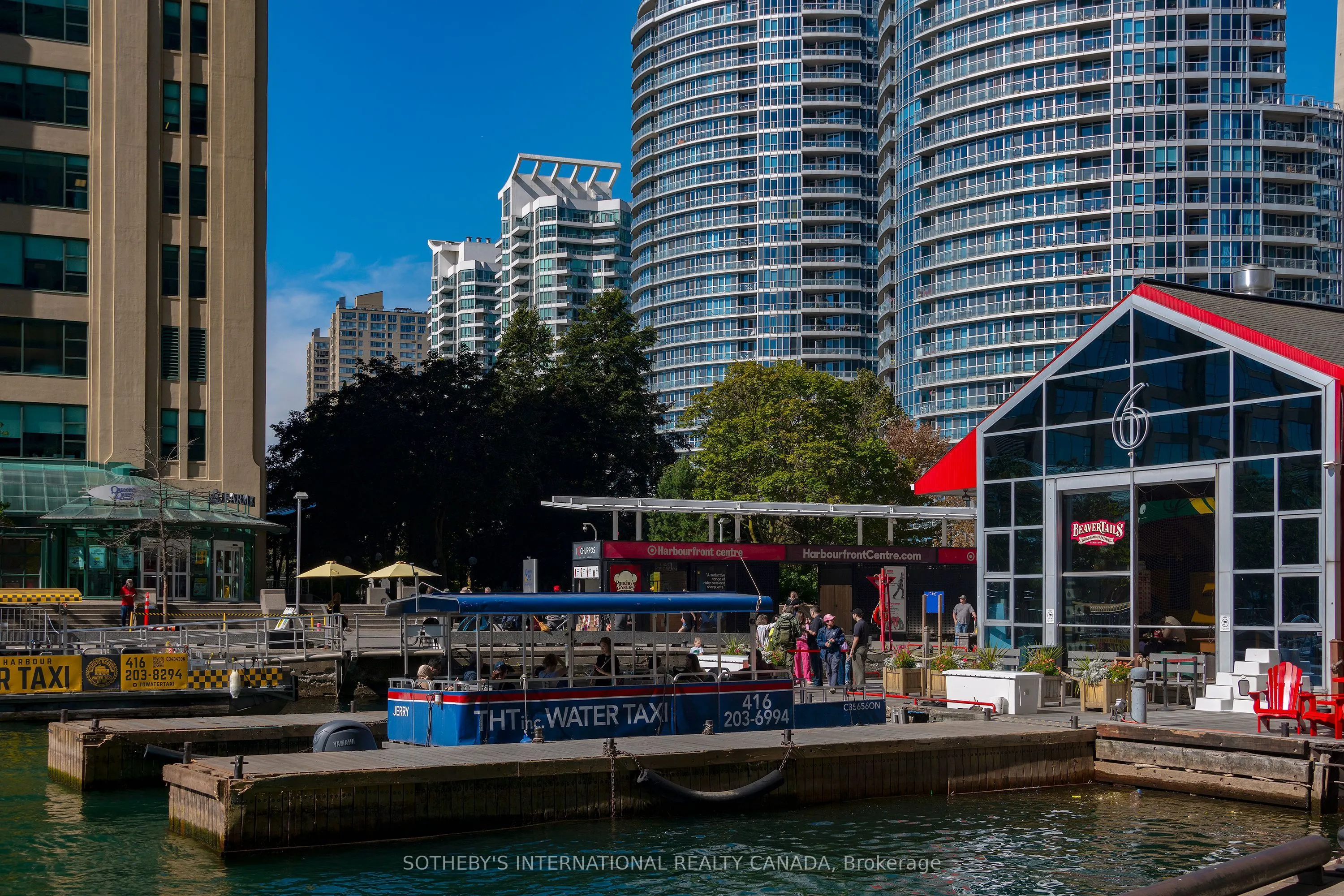 230 Queens Quay W #1815