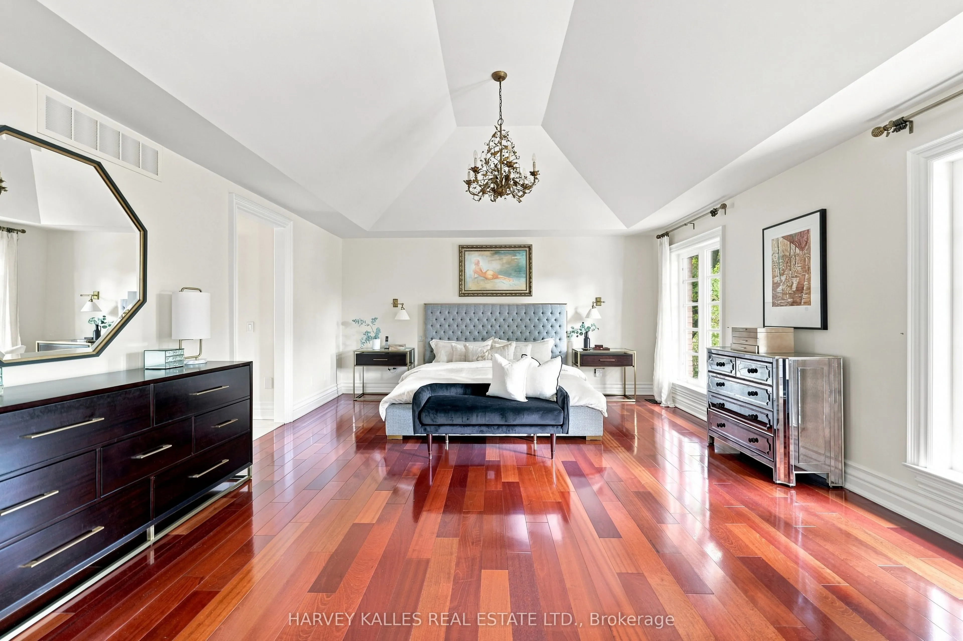 14 Denewood Crescent