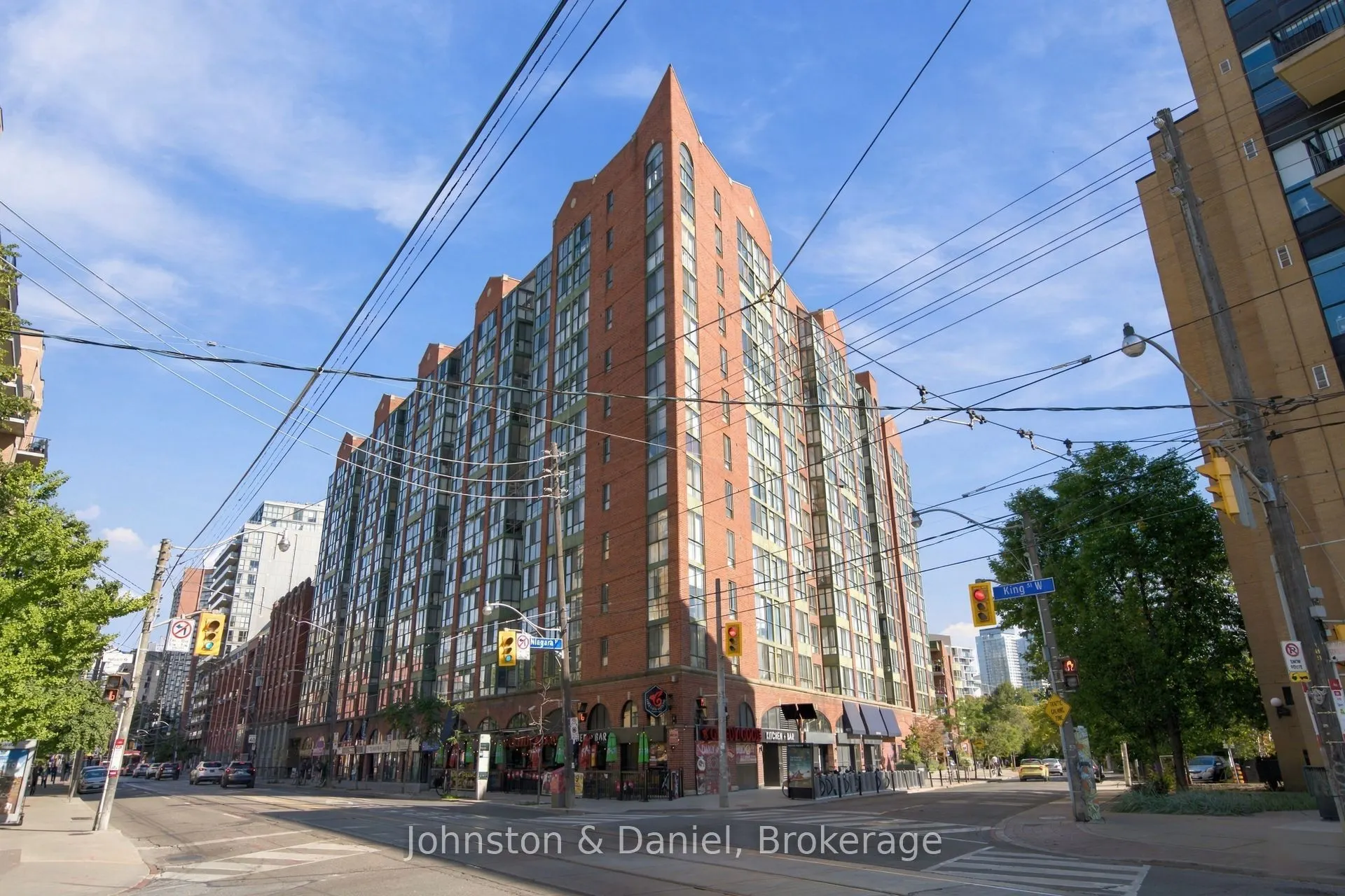 801 King Street W #PH14
