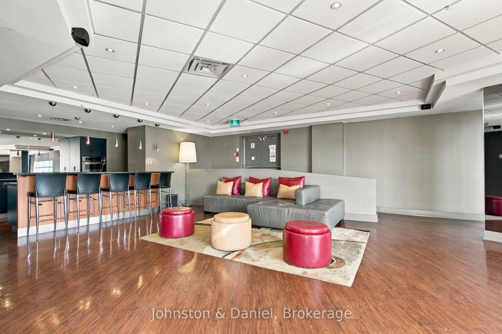 801 King Street W #PH14