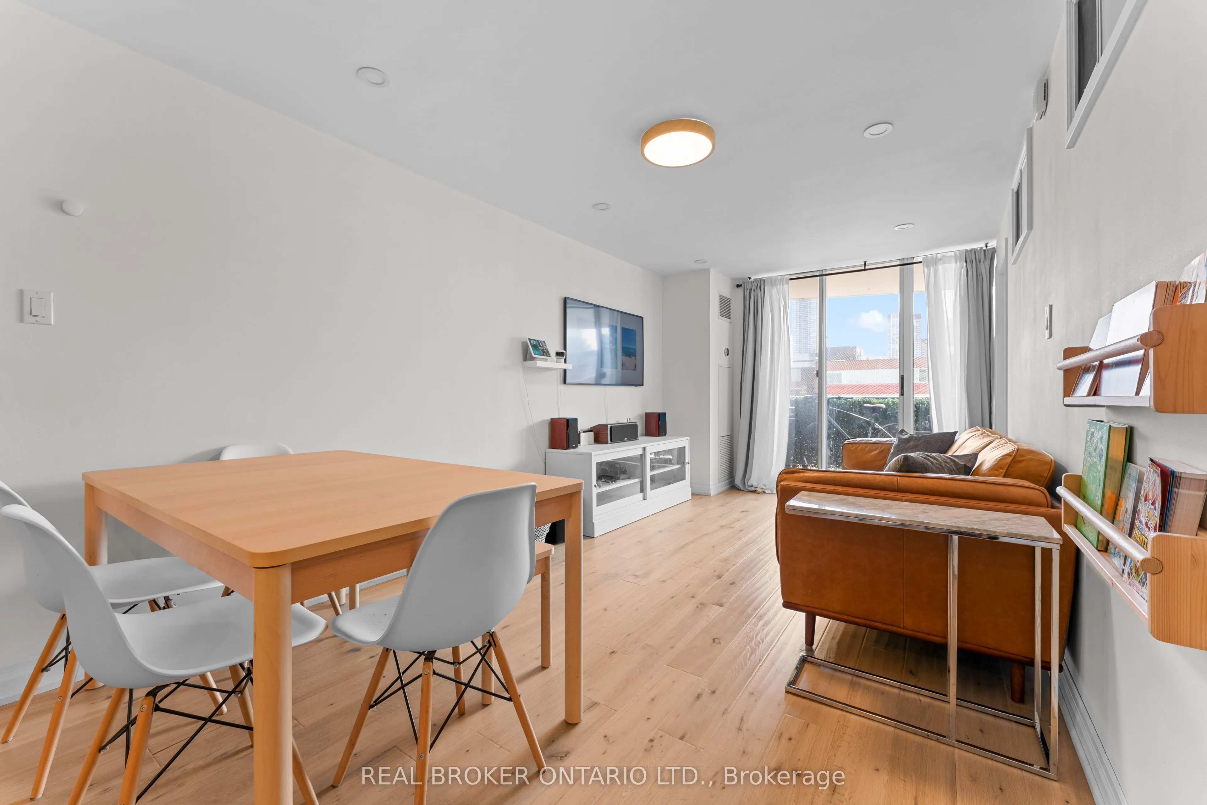99 Cameron Street #502