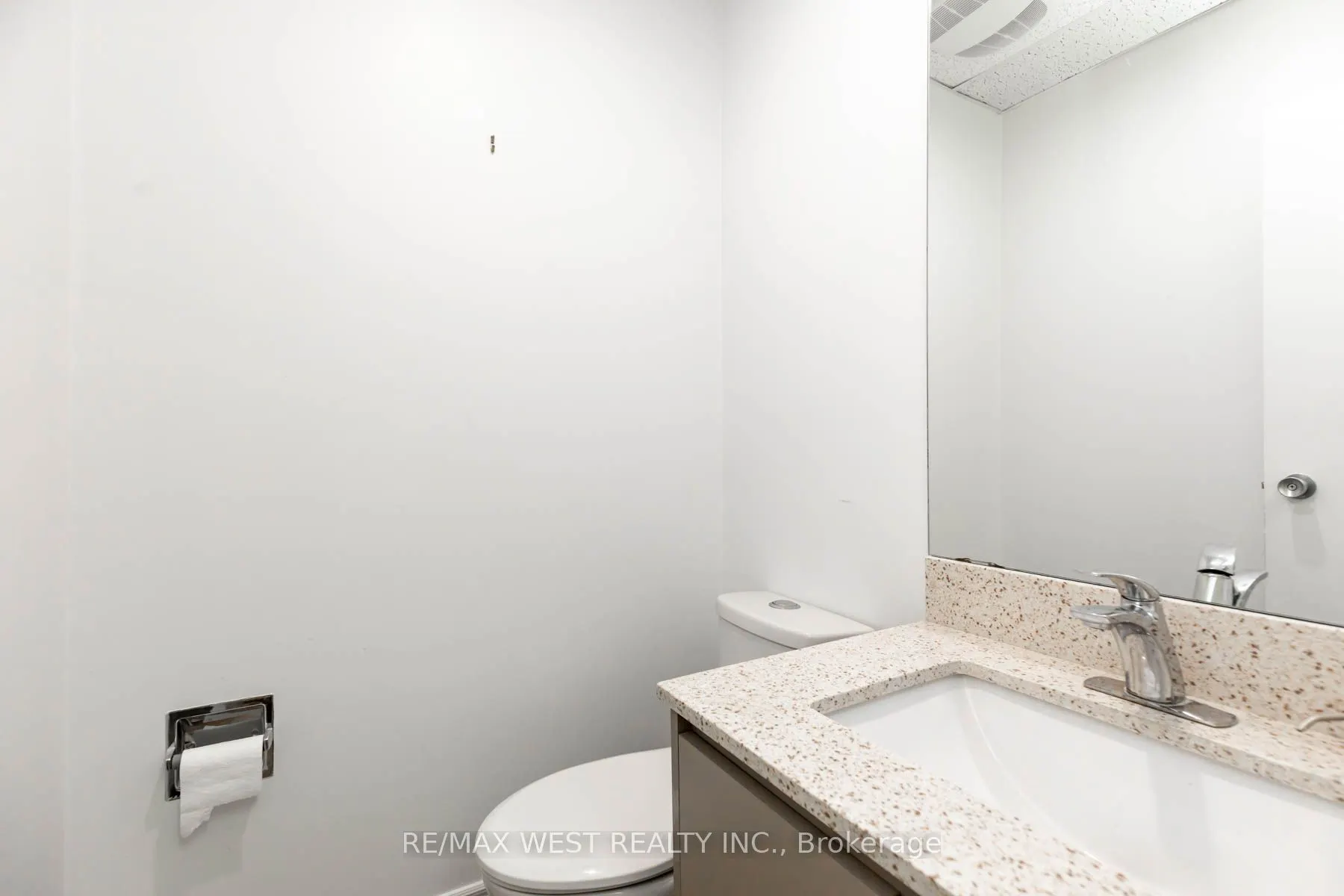 1083 Bloor Street W #Main Floor